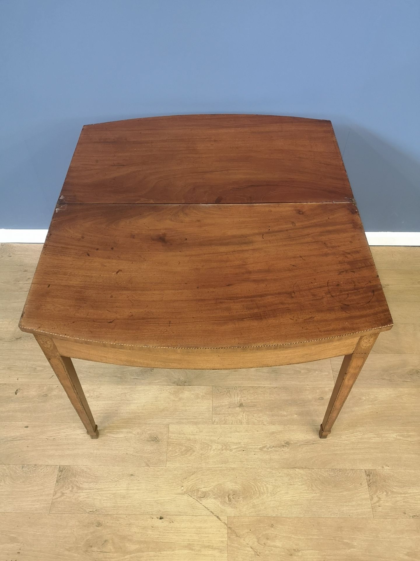 Mahogany tea table - Image 4 of 4