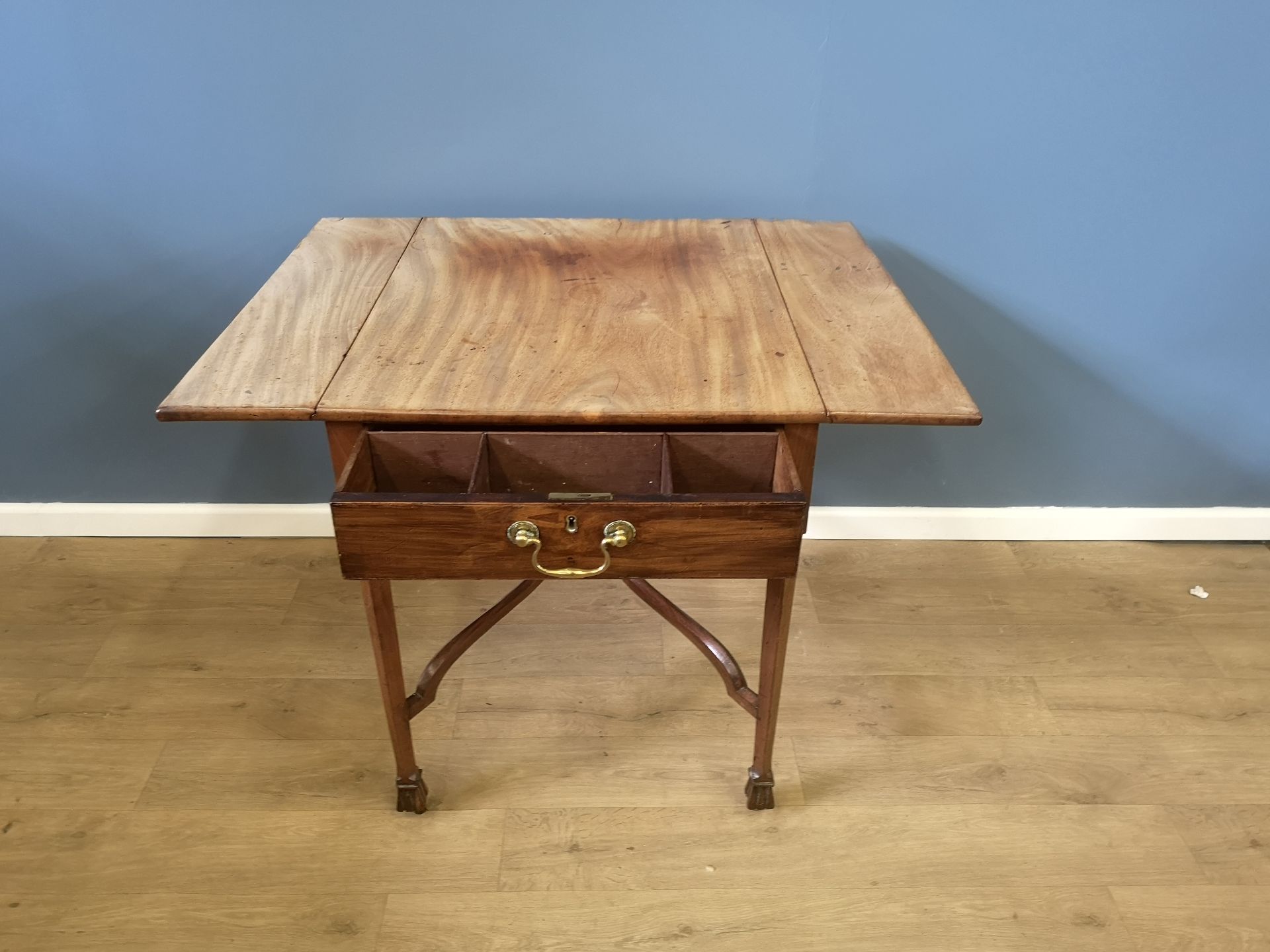 Mahogany dropside table