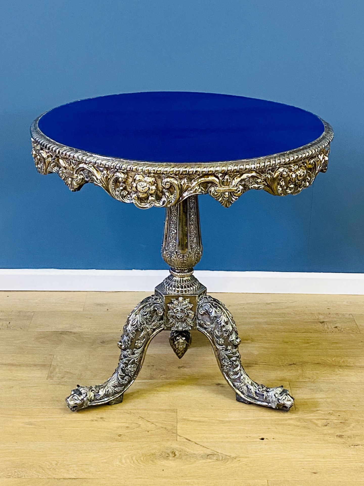 19th century indian silver veneered pedestal table - Image 8 of 8