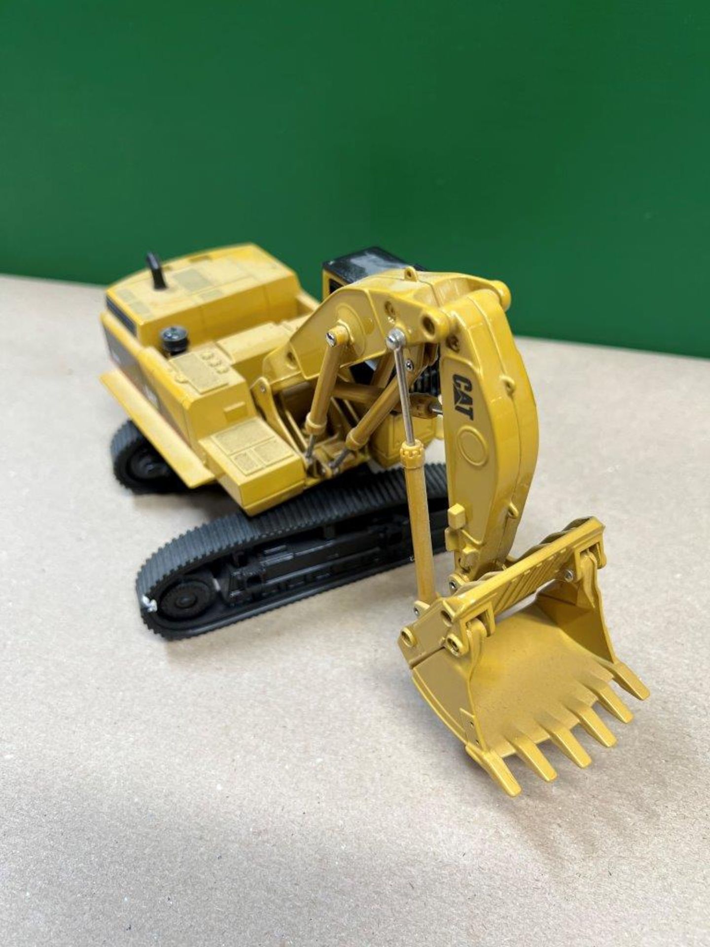 Caterpillar 5080 Front Shovel - Image 2 of 4