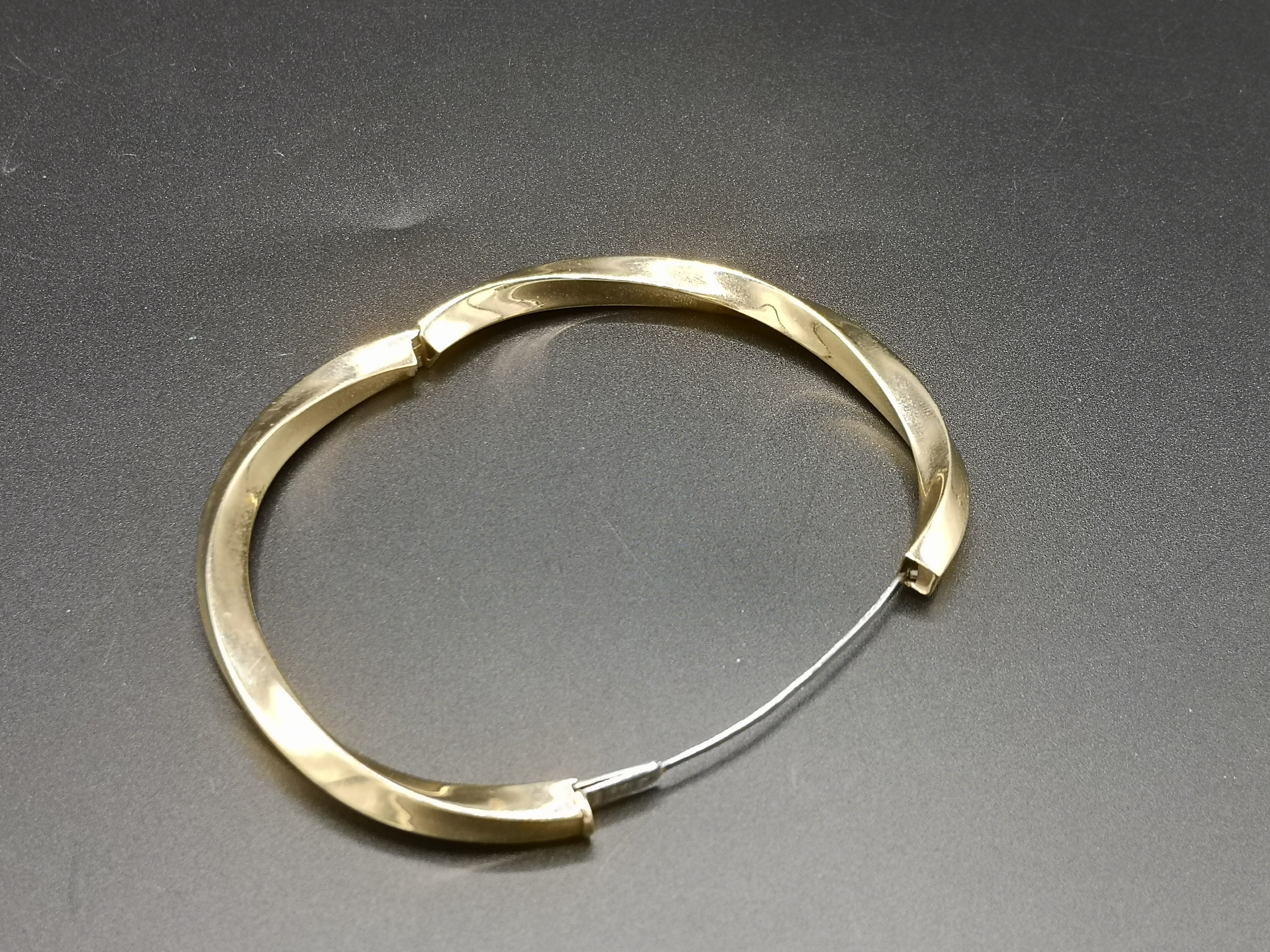 9ct gold bracelet - Image 3 of 4