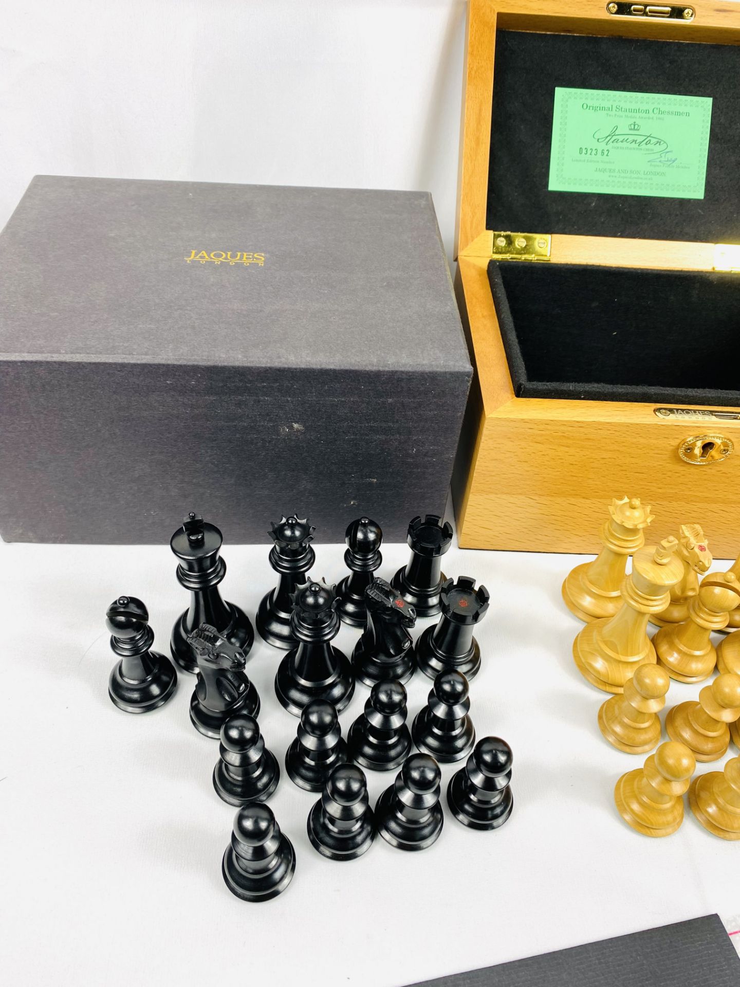 Jaques of London Staunton style chess set - Image 4 of 5