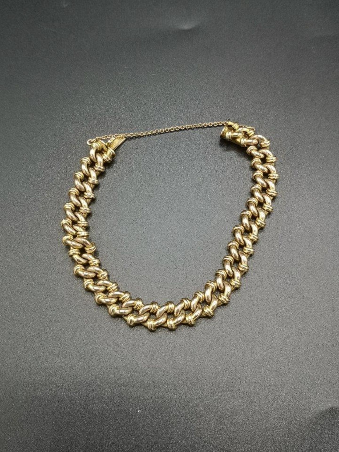 9ct gold link bracelet - Image 2 of 5