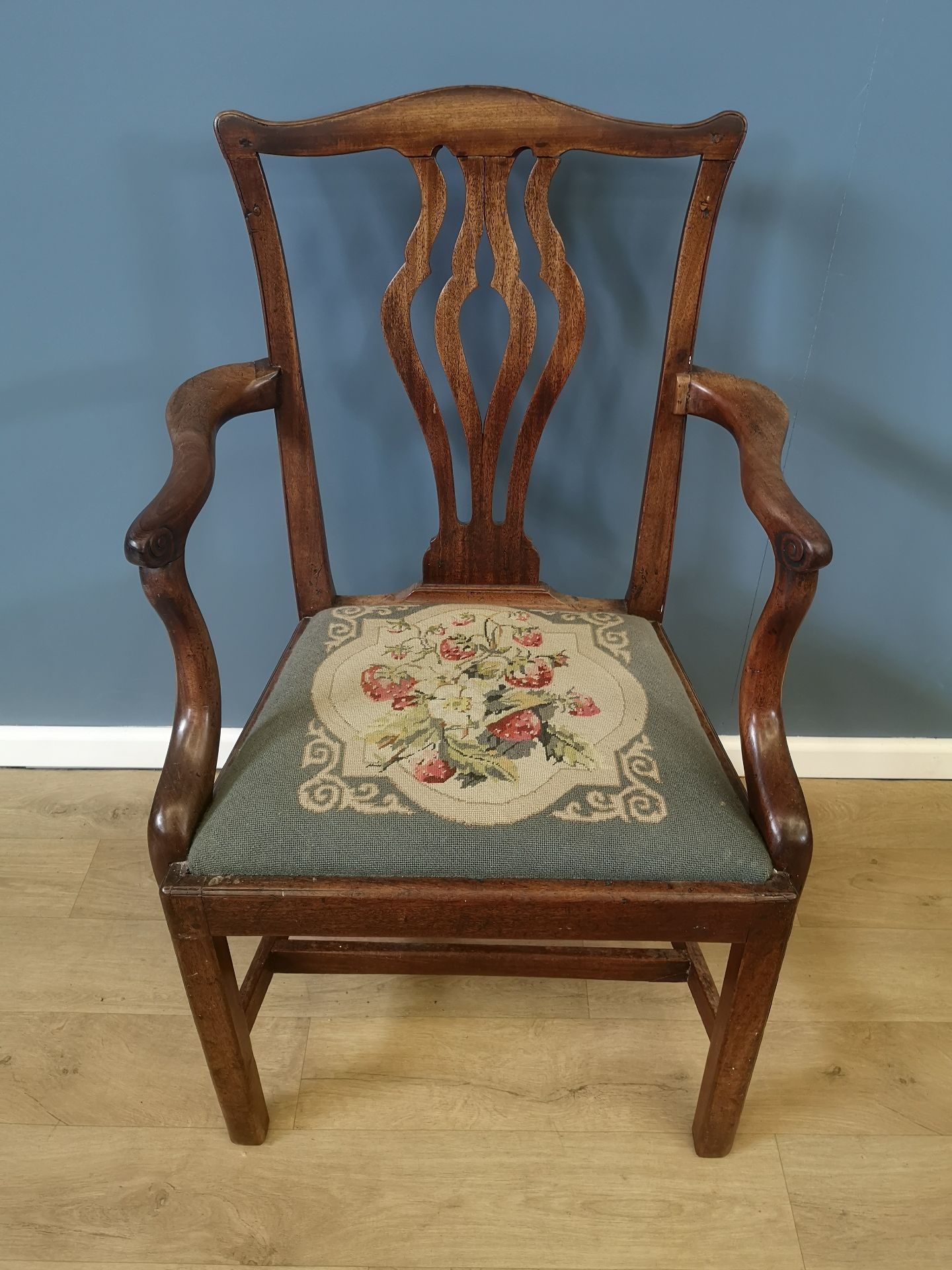 Mahogany open armchair