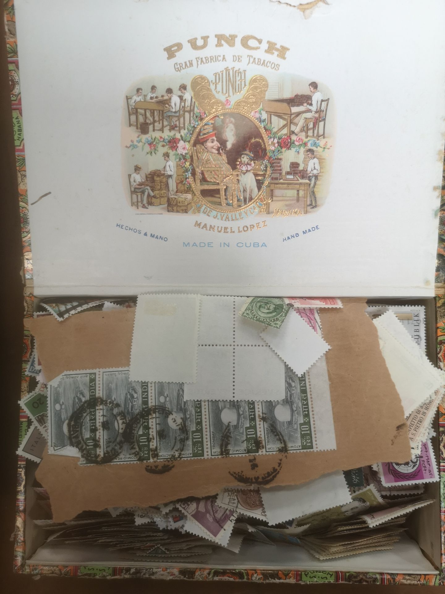 Box of used pre-sorted World stamps