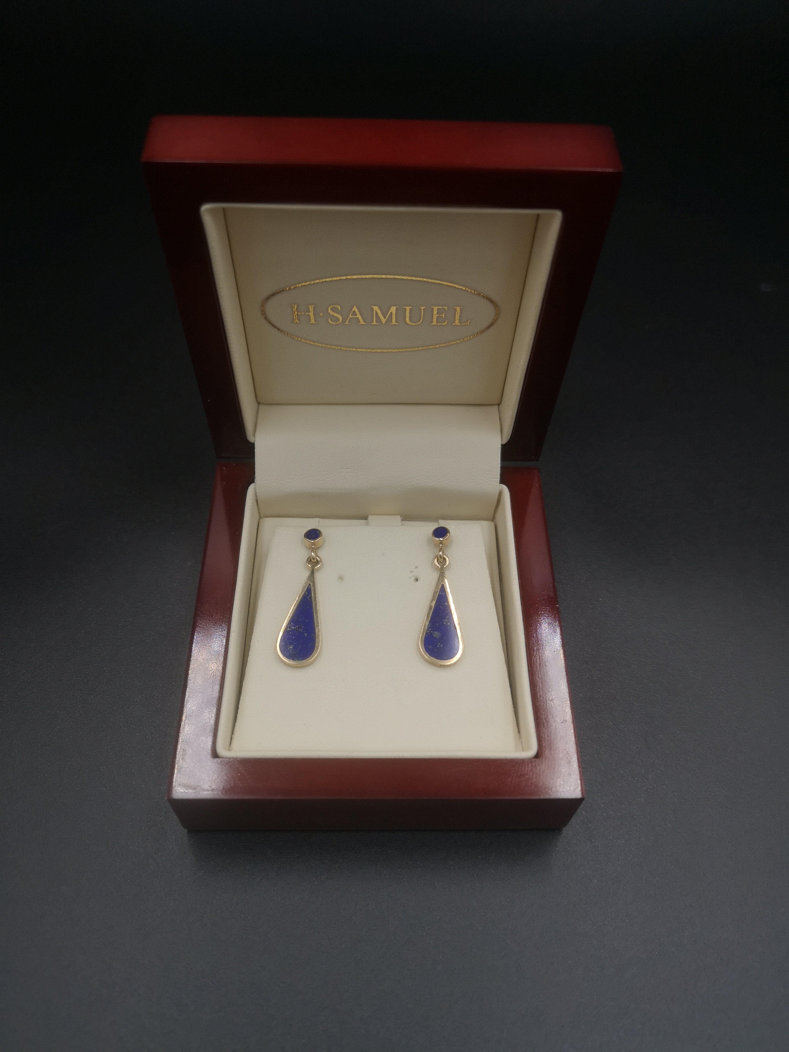 pair of 9ct gold drop earrings - Image 4 of 5