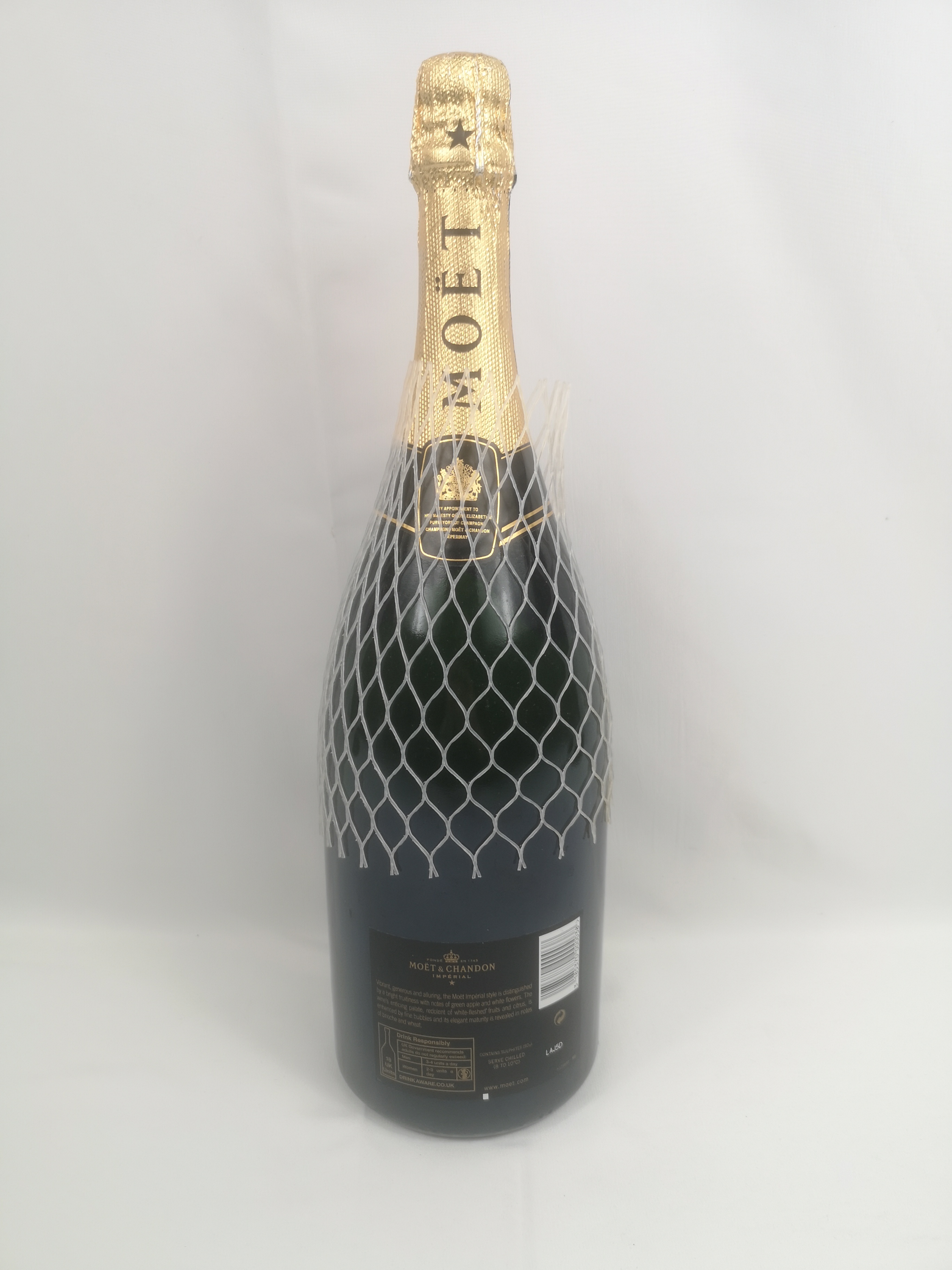 Magnum of Moet & Chandon champagne - Image 4 of 5