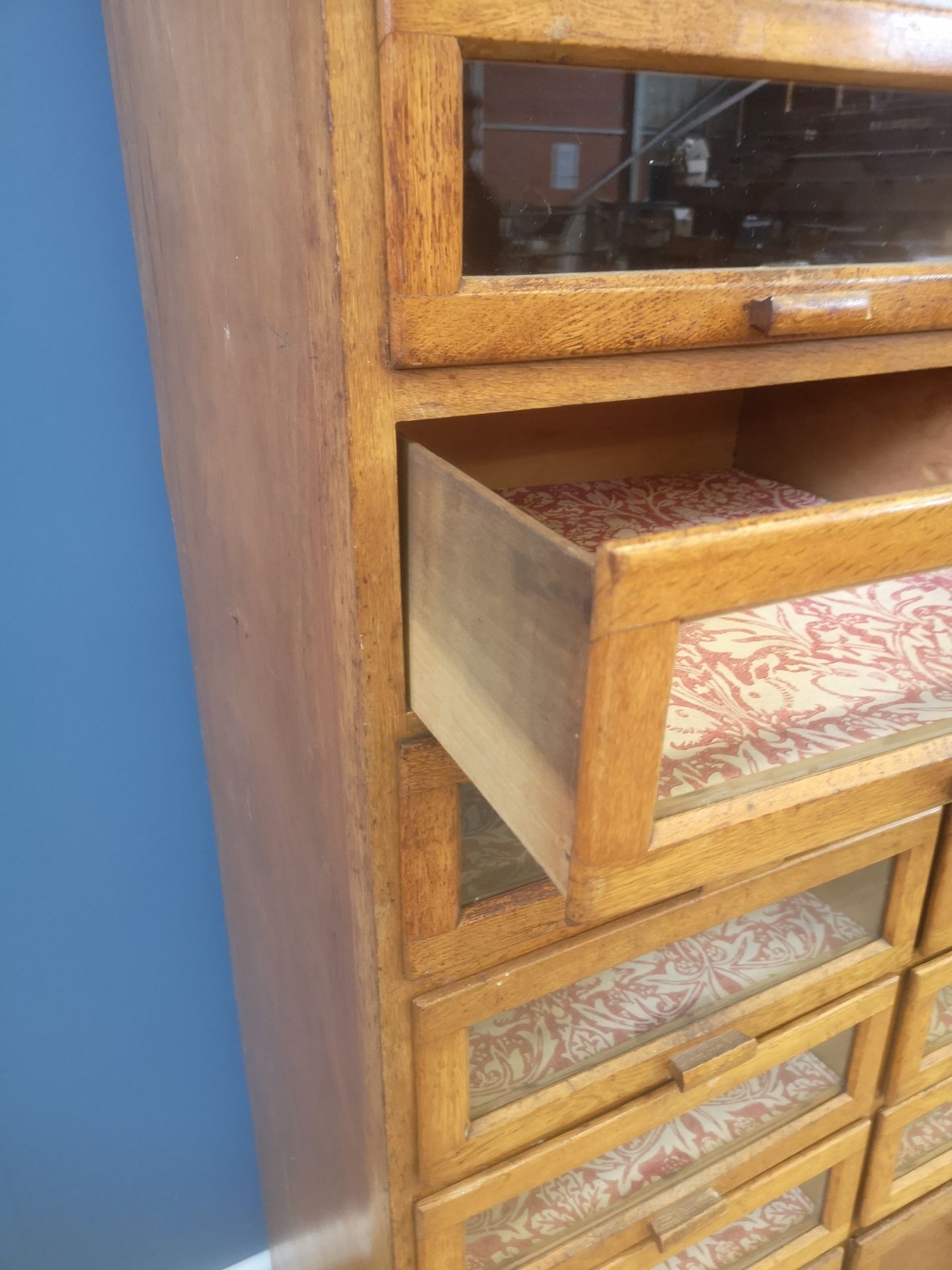 Oak haberdasher's display drawers - Image 4 of 4