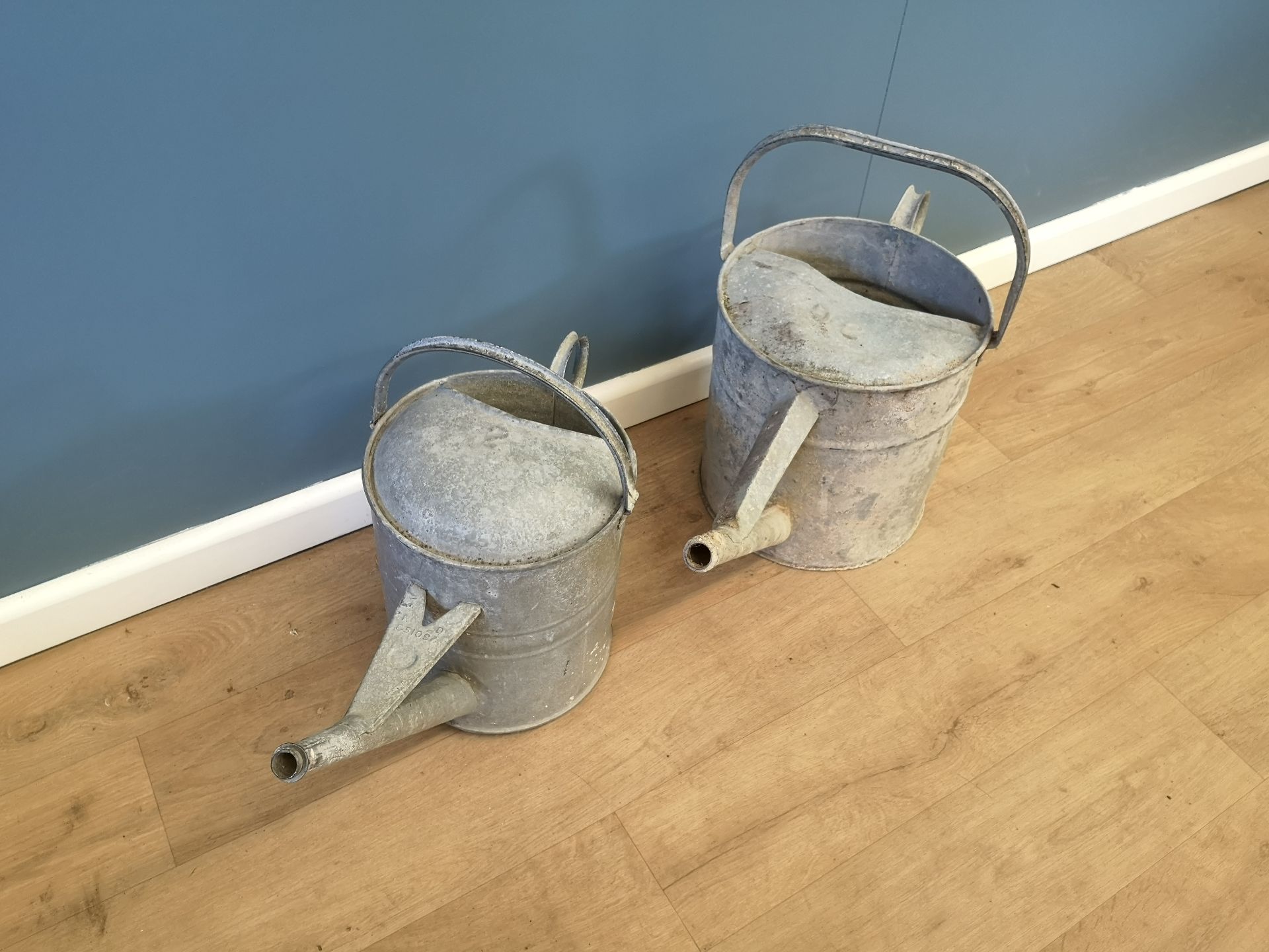 Two galvanised watering cans - Image 3 of 3