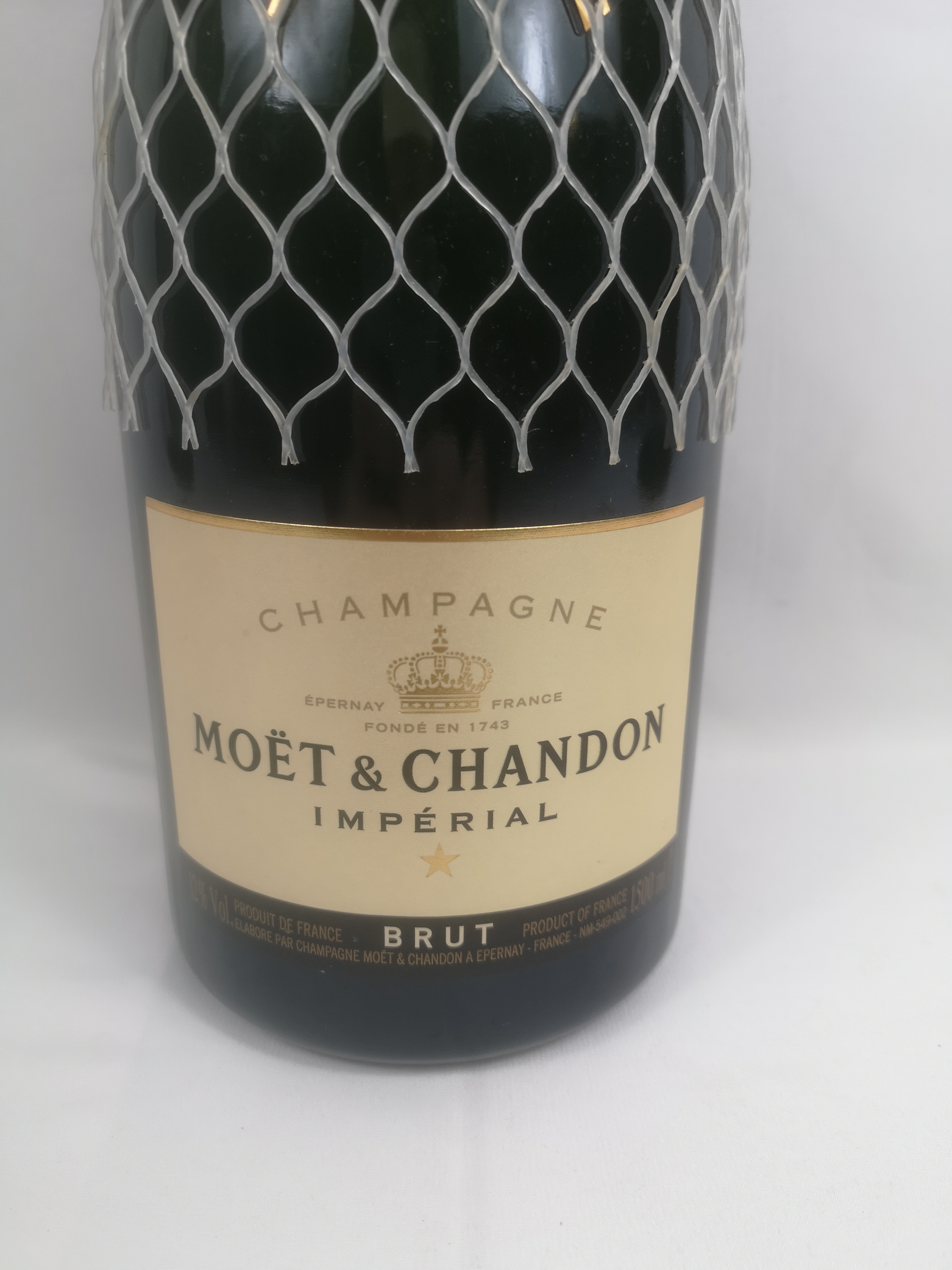 Magnum of Moet & Chandon champagne - Image 2 of 5