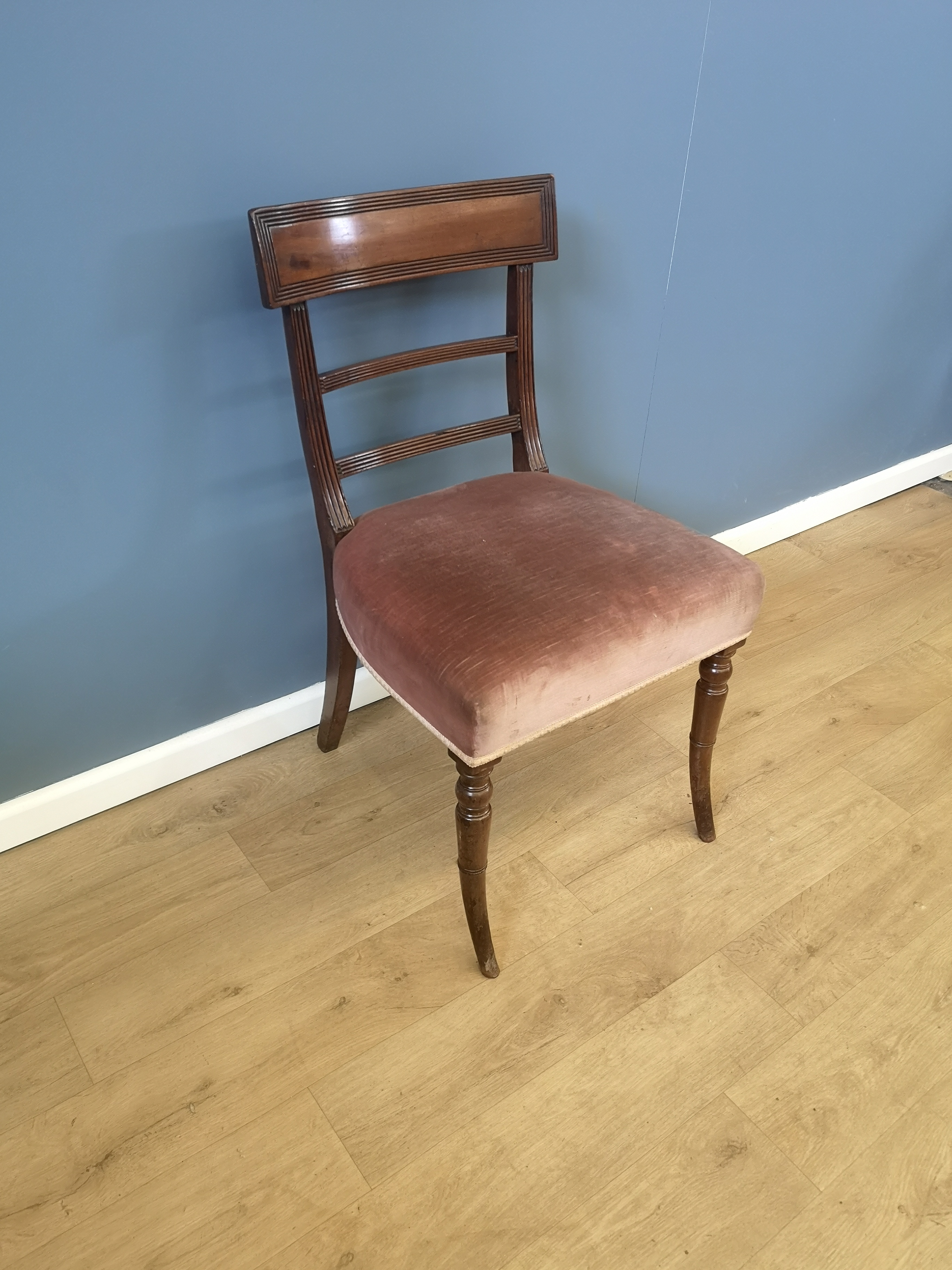 Six Victorian ladderback dining chairs - Image 5 of 5