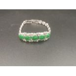 18ct gold and jade bracelet