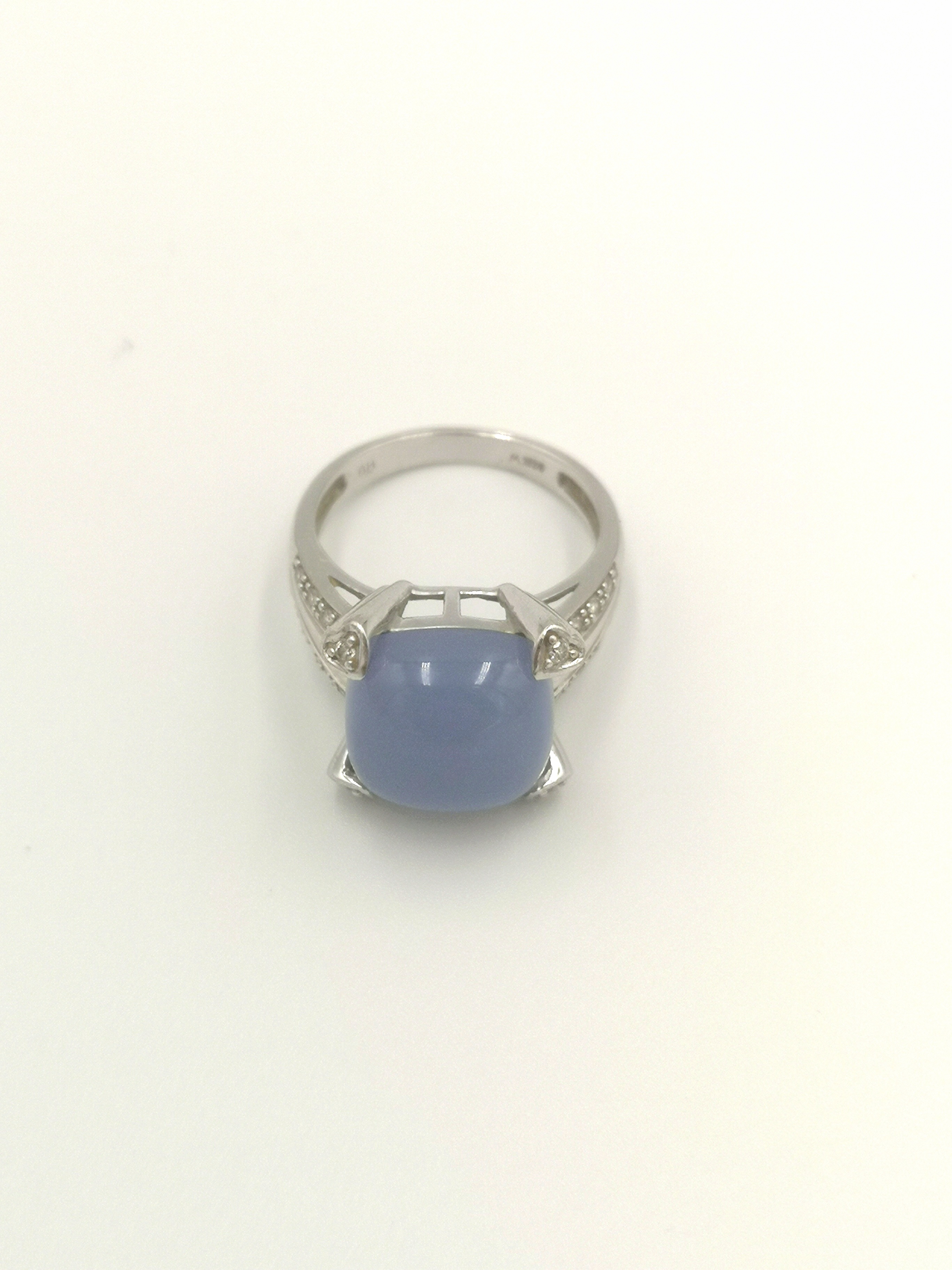 14ct gold and chalcedony ring - Image 6 of 6