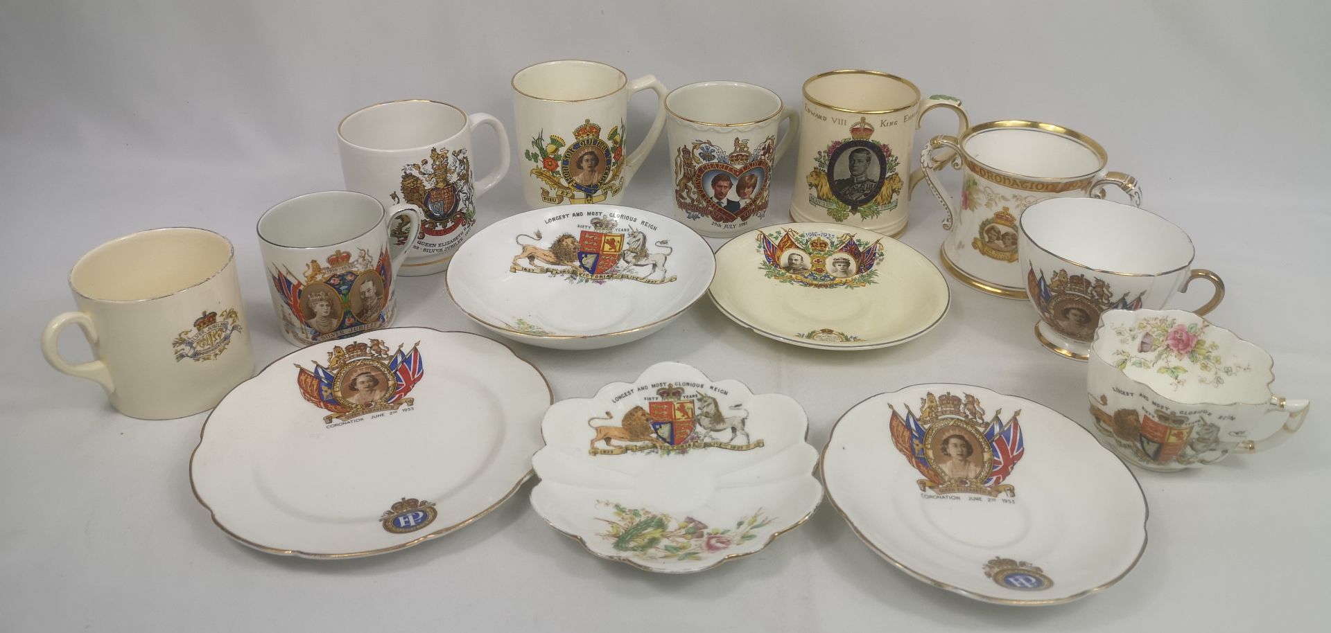 Quantity of Royal commemorative china