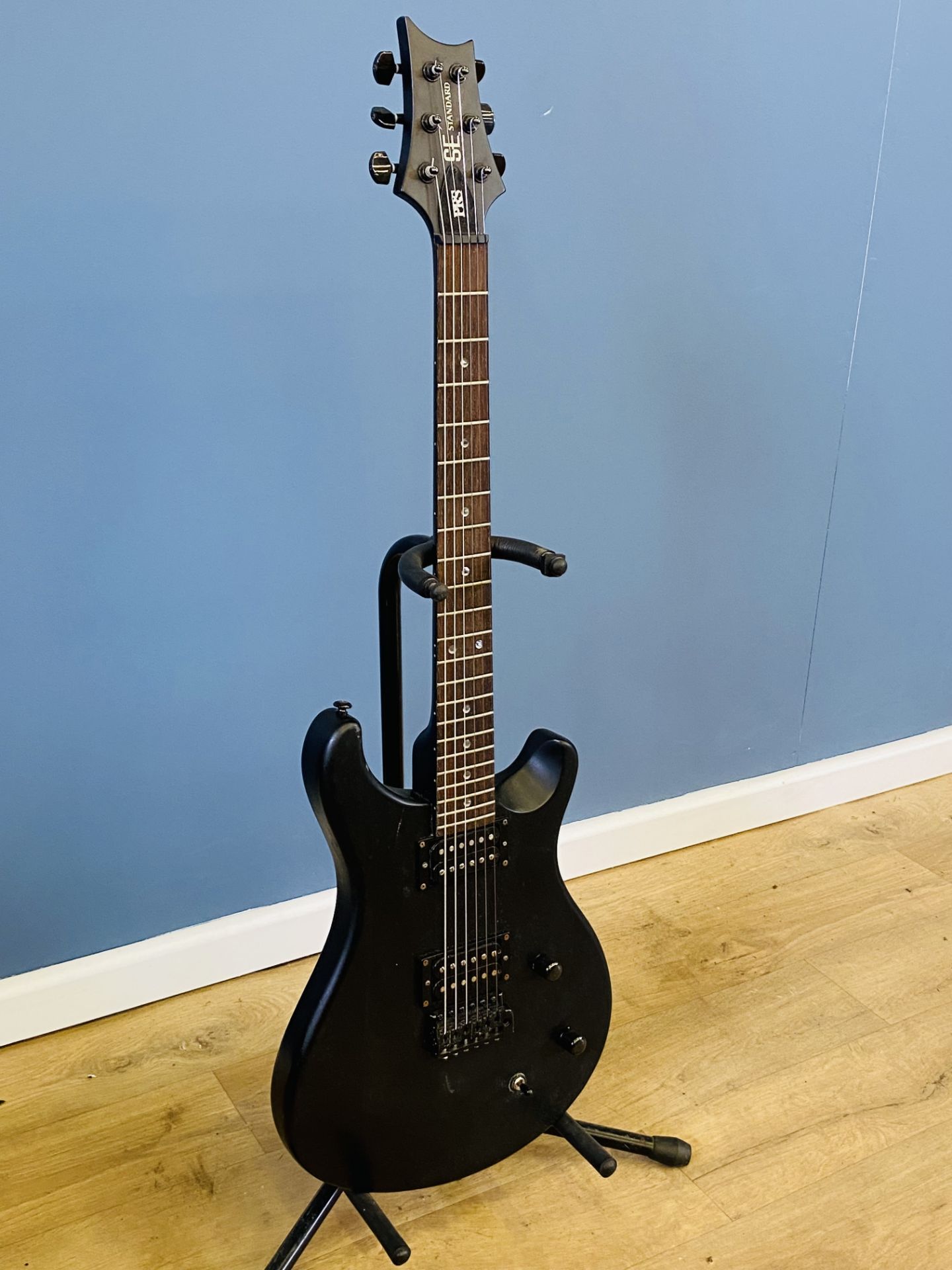 PRS SE Standard electric guitar, F04928. - Bild 4 aus 4