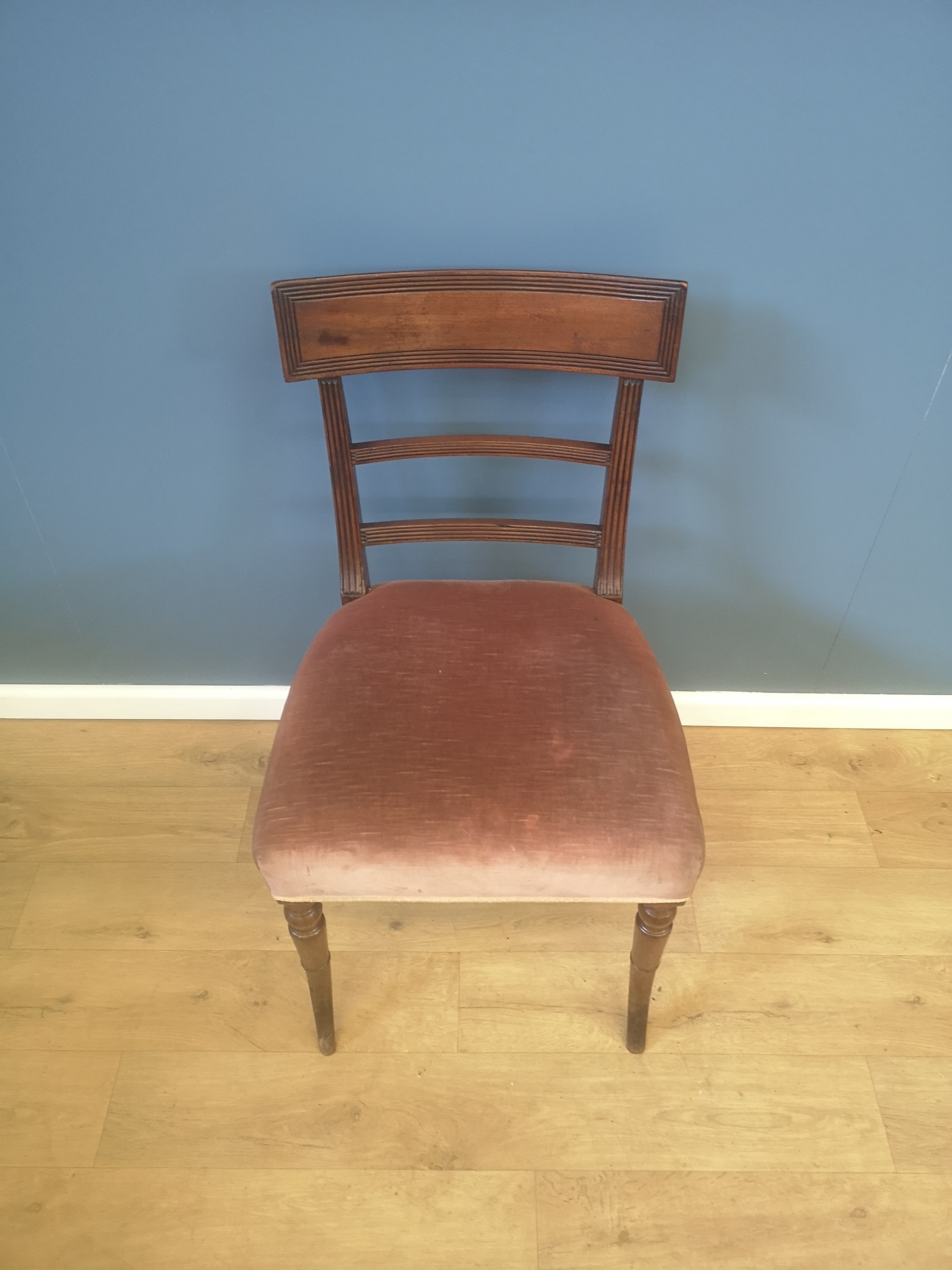 Six Victorian ladderback dining chairs - Image 4 of 5