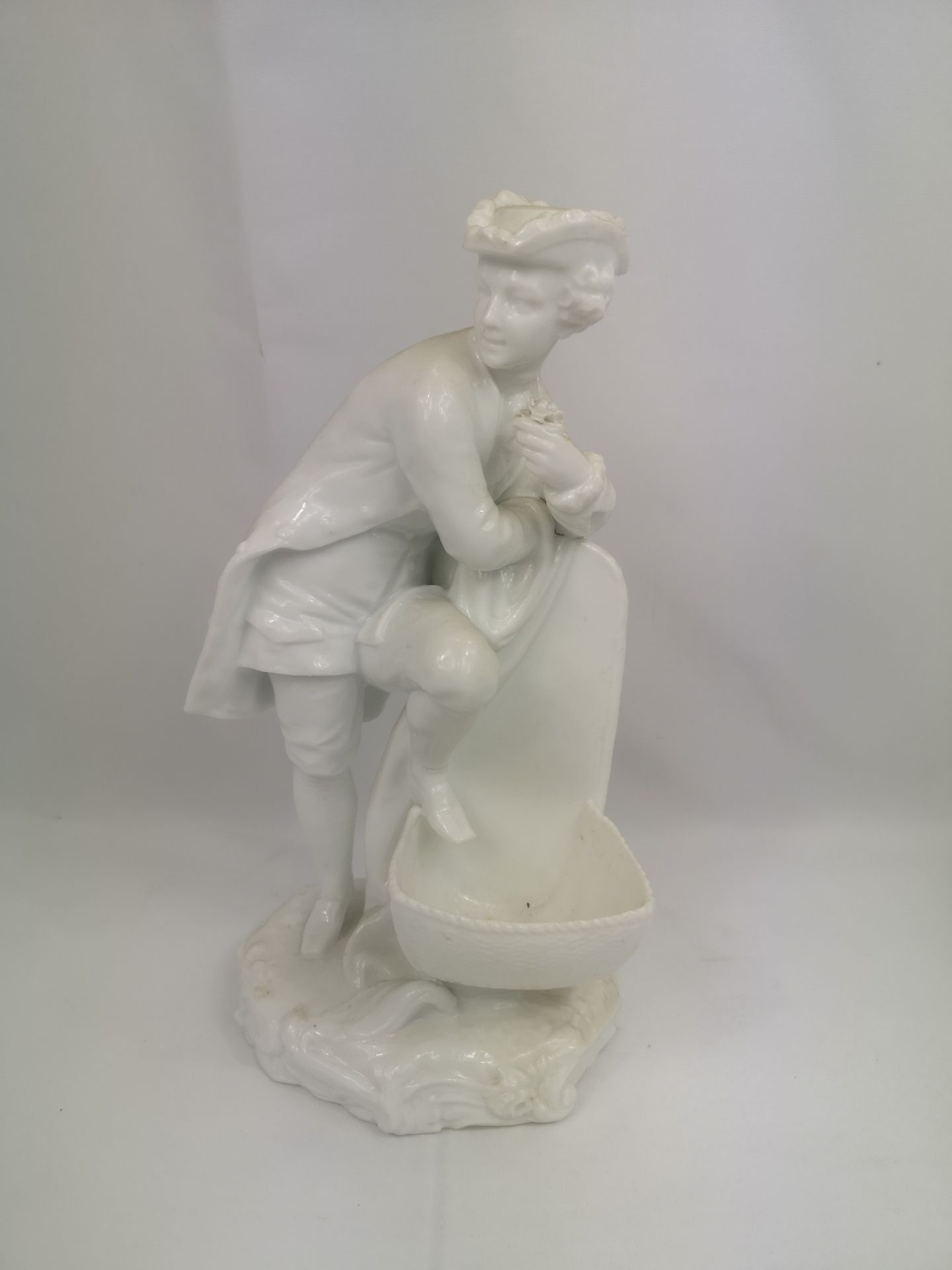 Two Meissen style porcelain figures - Image 2 of 5