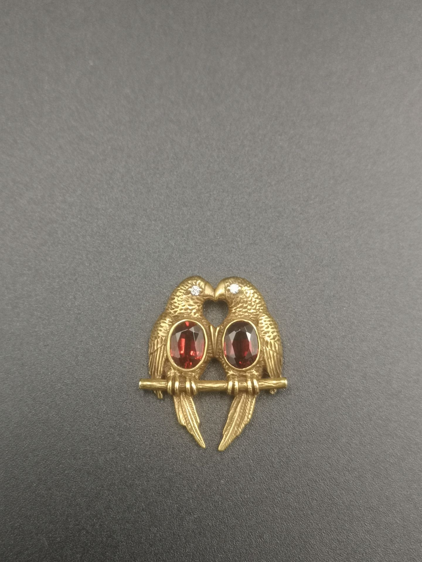 14ct gold, garnet and diamond brooch - Image 3 of 4