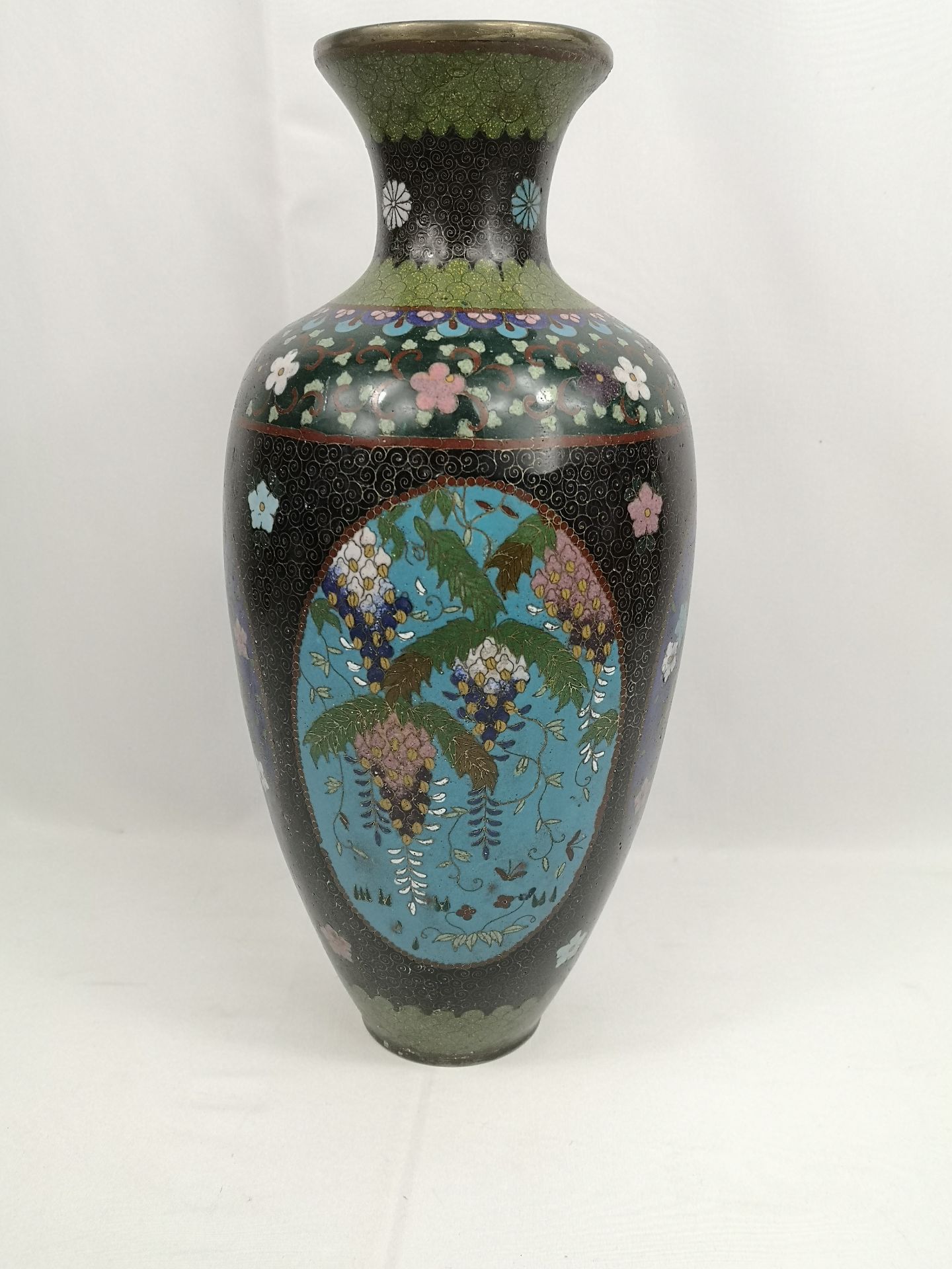 Cloisonne vase together with an Oriental vase - Bild 4 aus 7