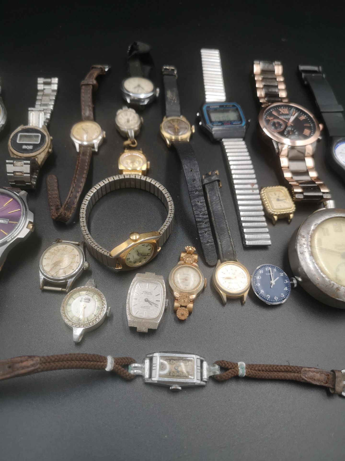 Quantity of fashion watches - Image 4 of 6