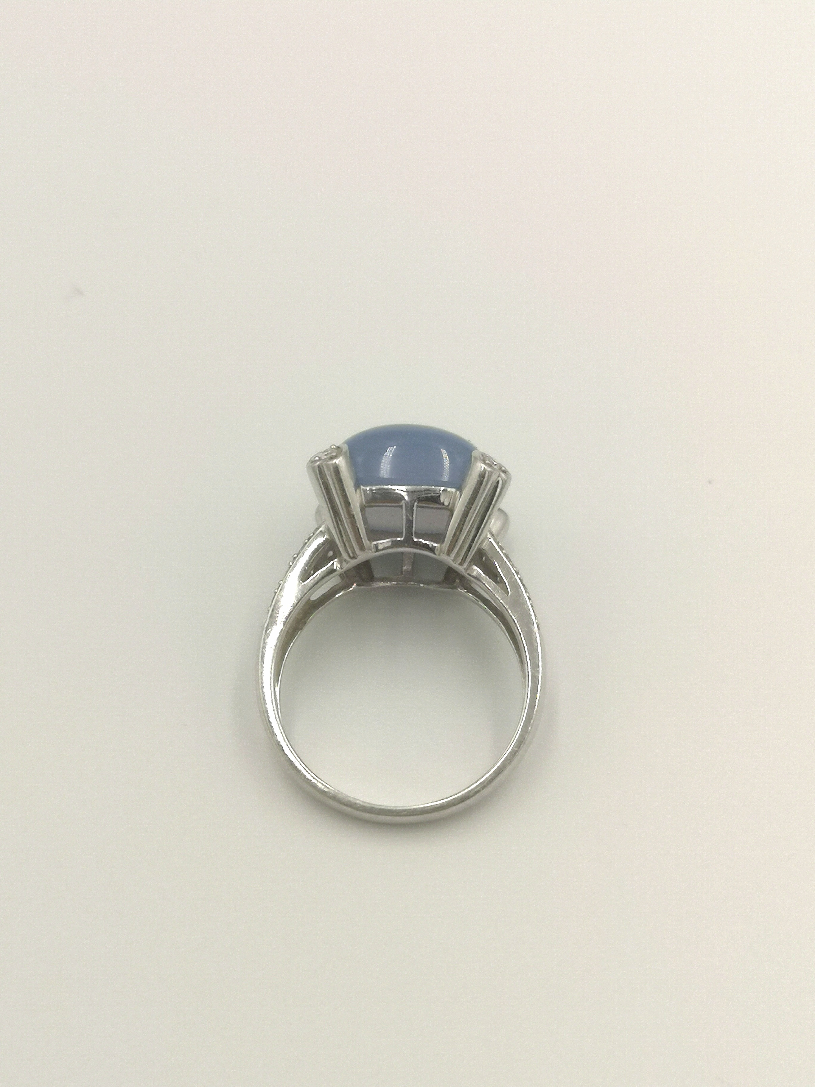 14ct gold and chalcedony ring - Image 5 of 6