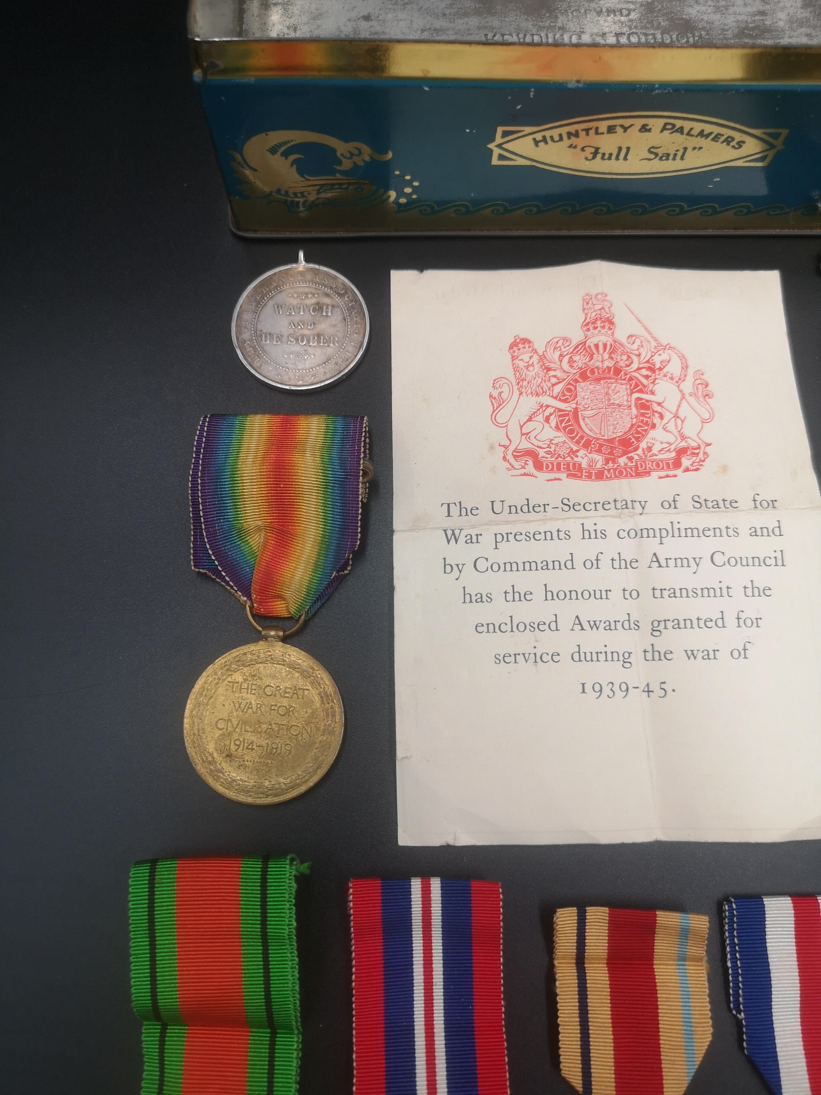 Collection of medals - Image 2 of 7