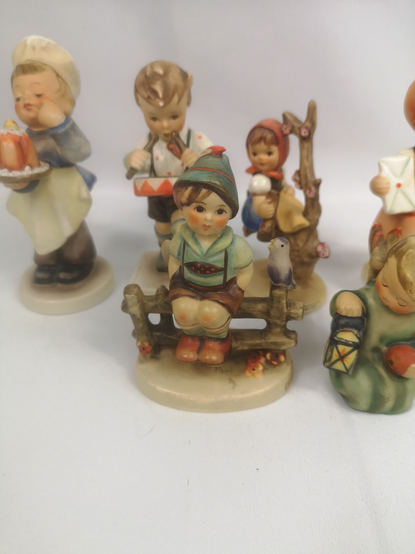 Six Goebel figures - Bild 5 aus 5