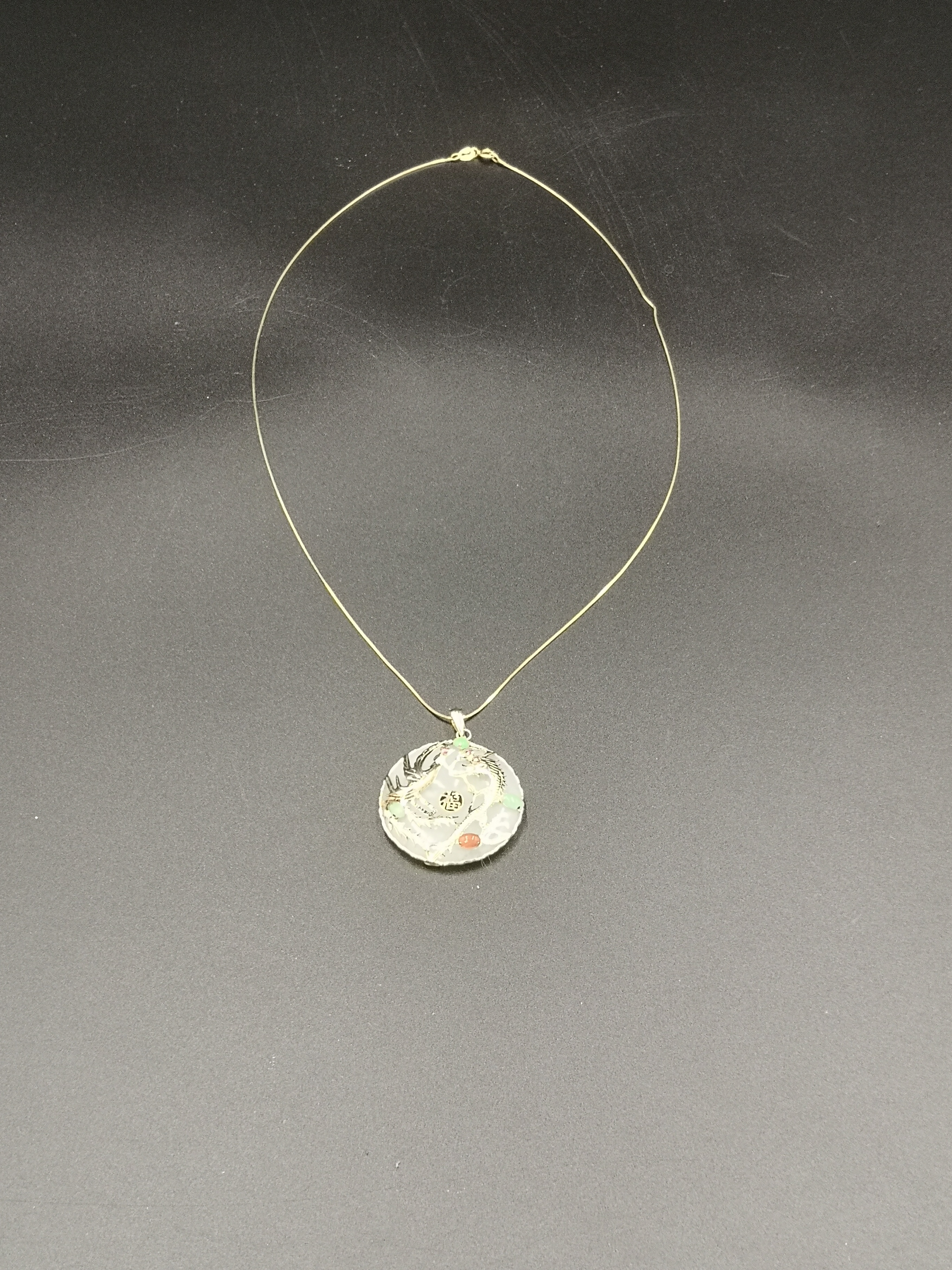 14ct gold and jade pendant - Image 4 of 4