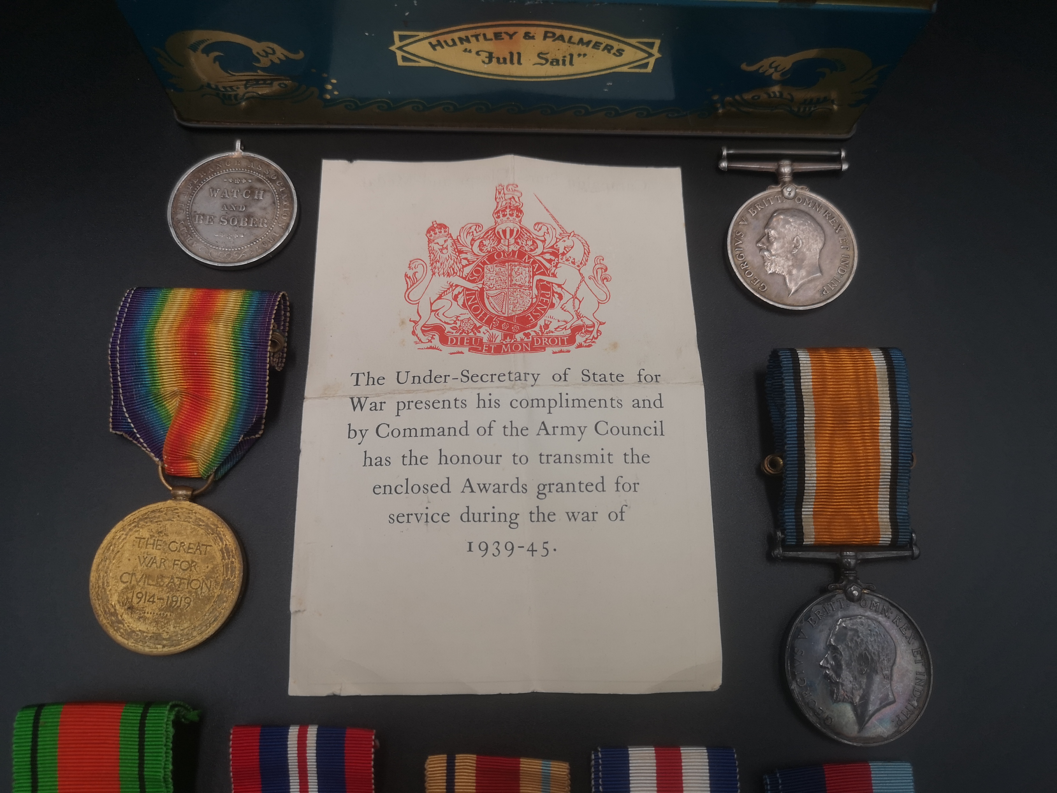 Collection of medals - Image 5 of 7