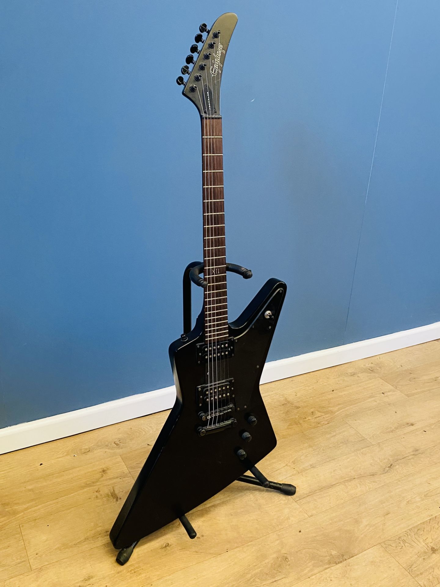 Epiphone Explorer electric guitar - Image 4 of 4