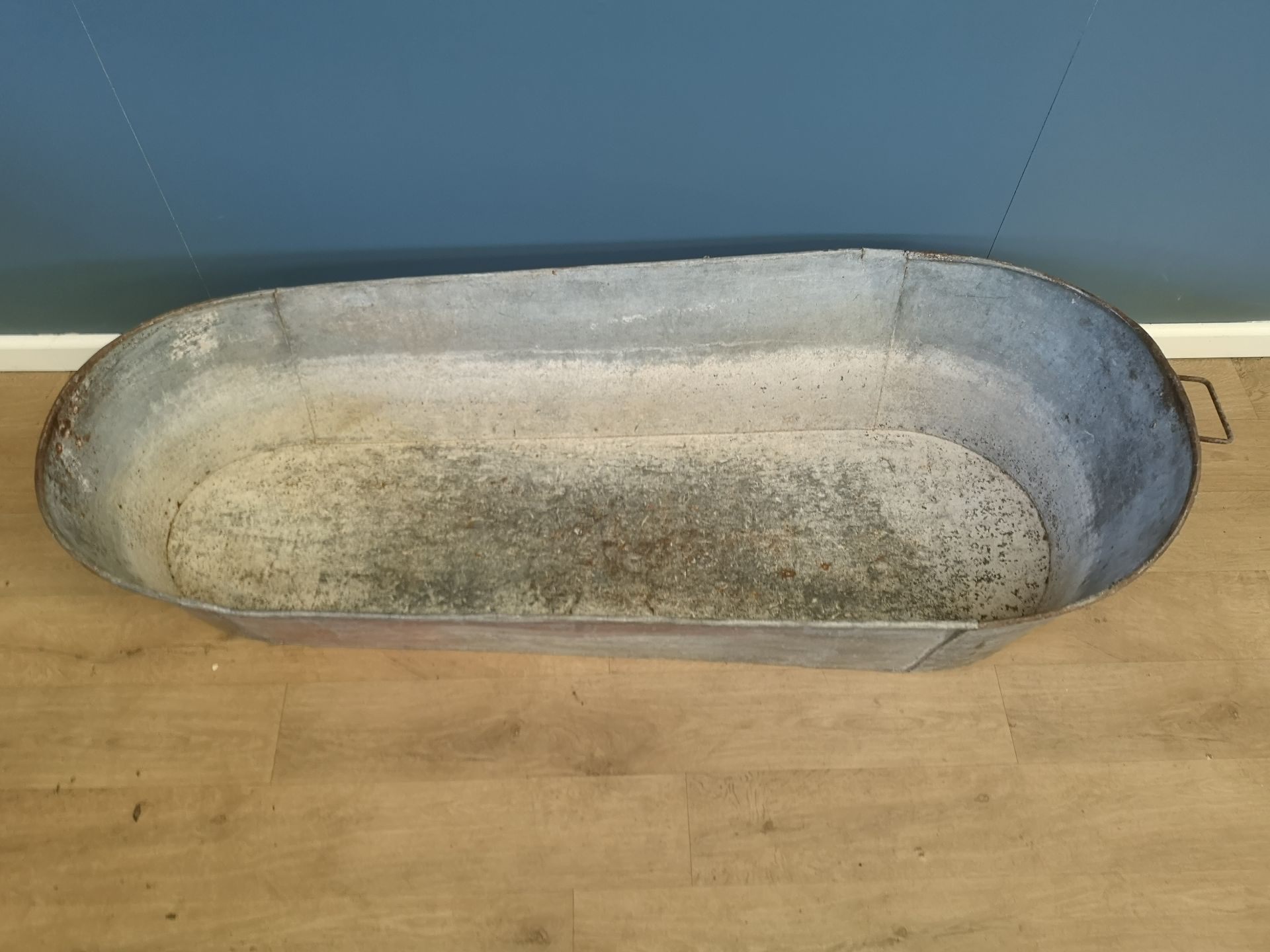 Galvanised bath - Image 2 of 5