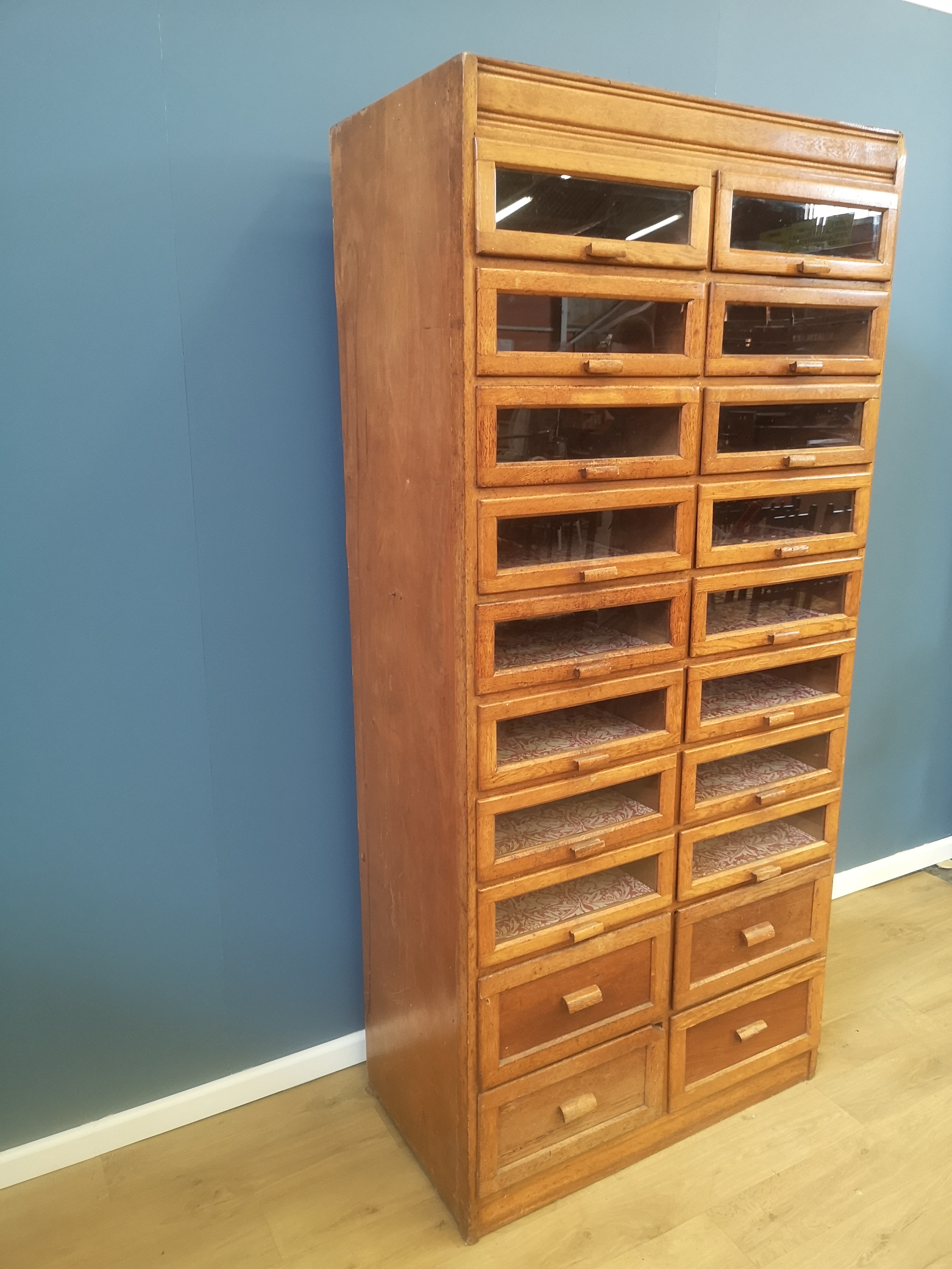 Oak haberdasher's display drawers - Image 2 of 4