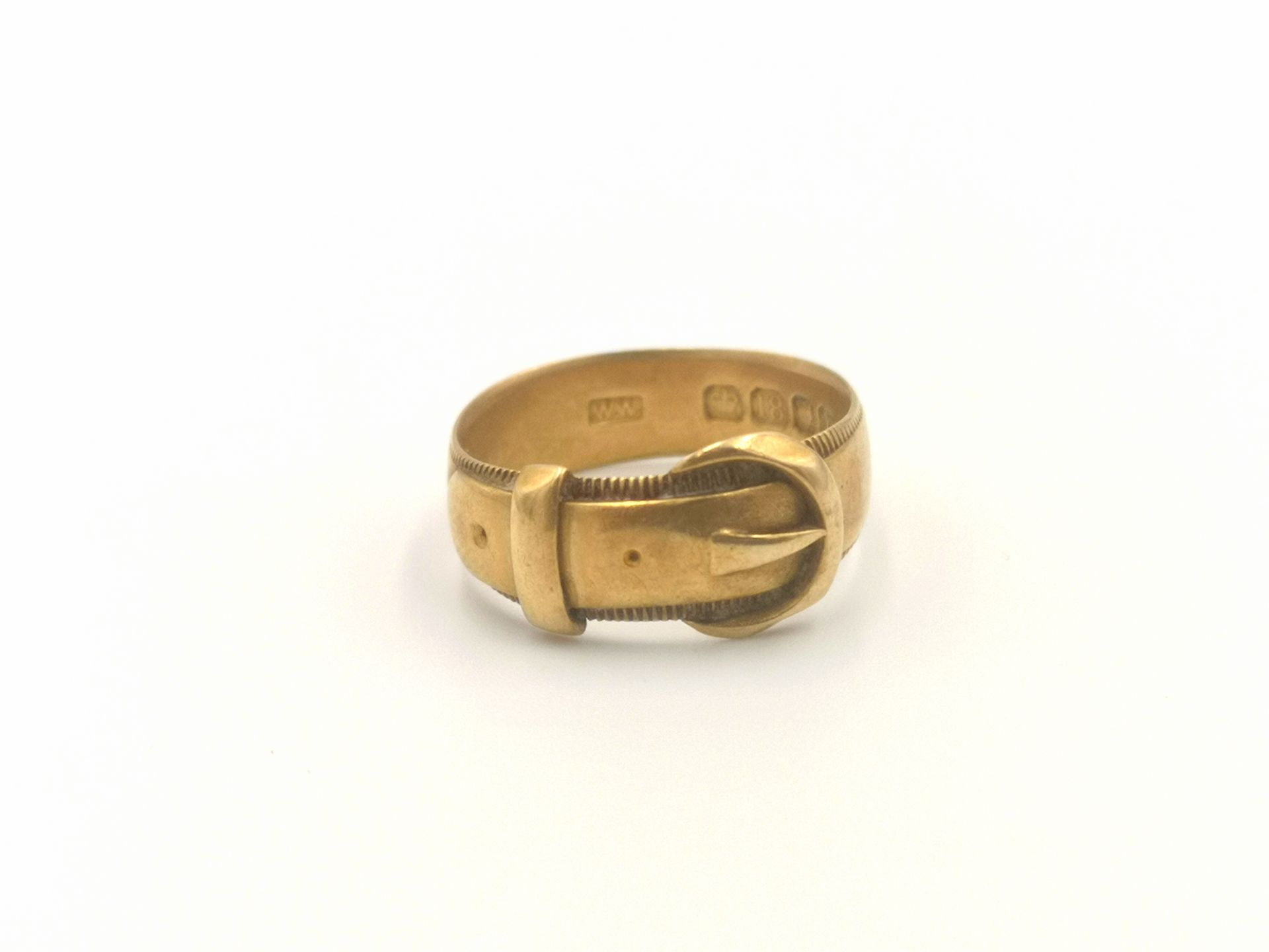 18ct gold ring - Image 2 of 5