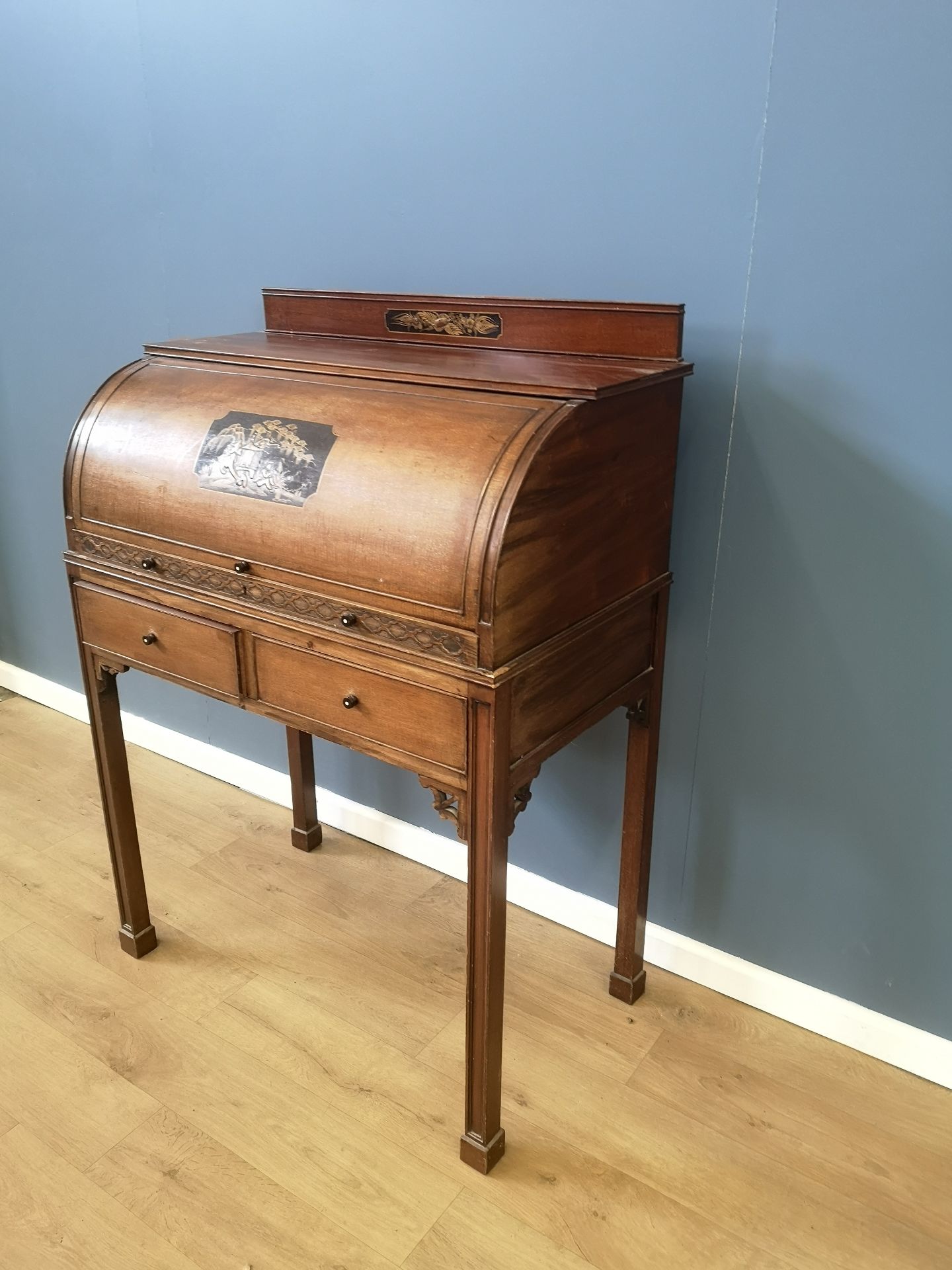 Mahogany roll top desk - Image 4 of 7