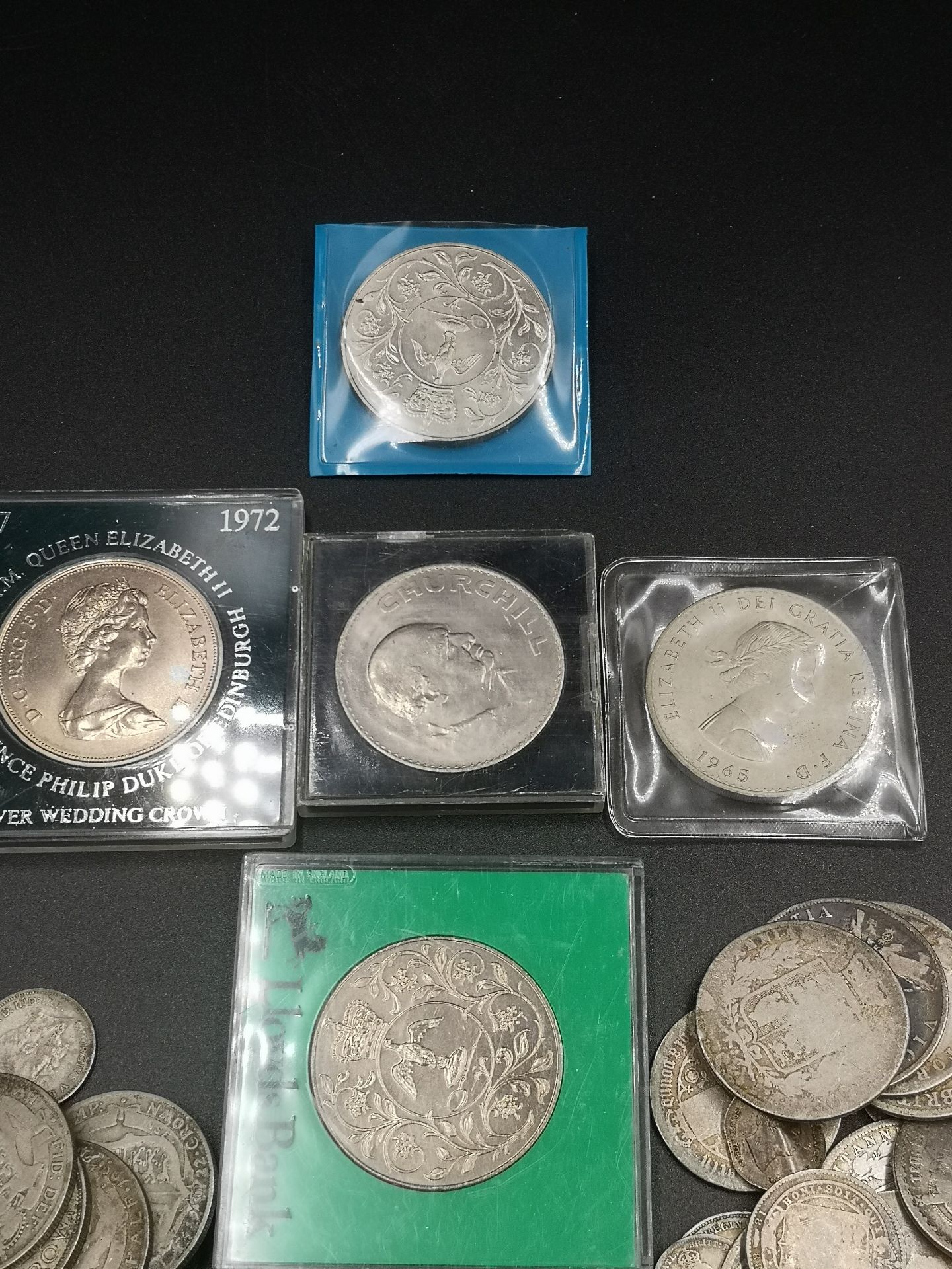 A collection of silver coins - Image 3 of 6