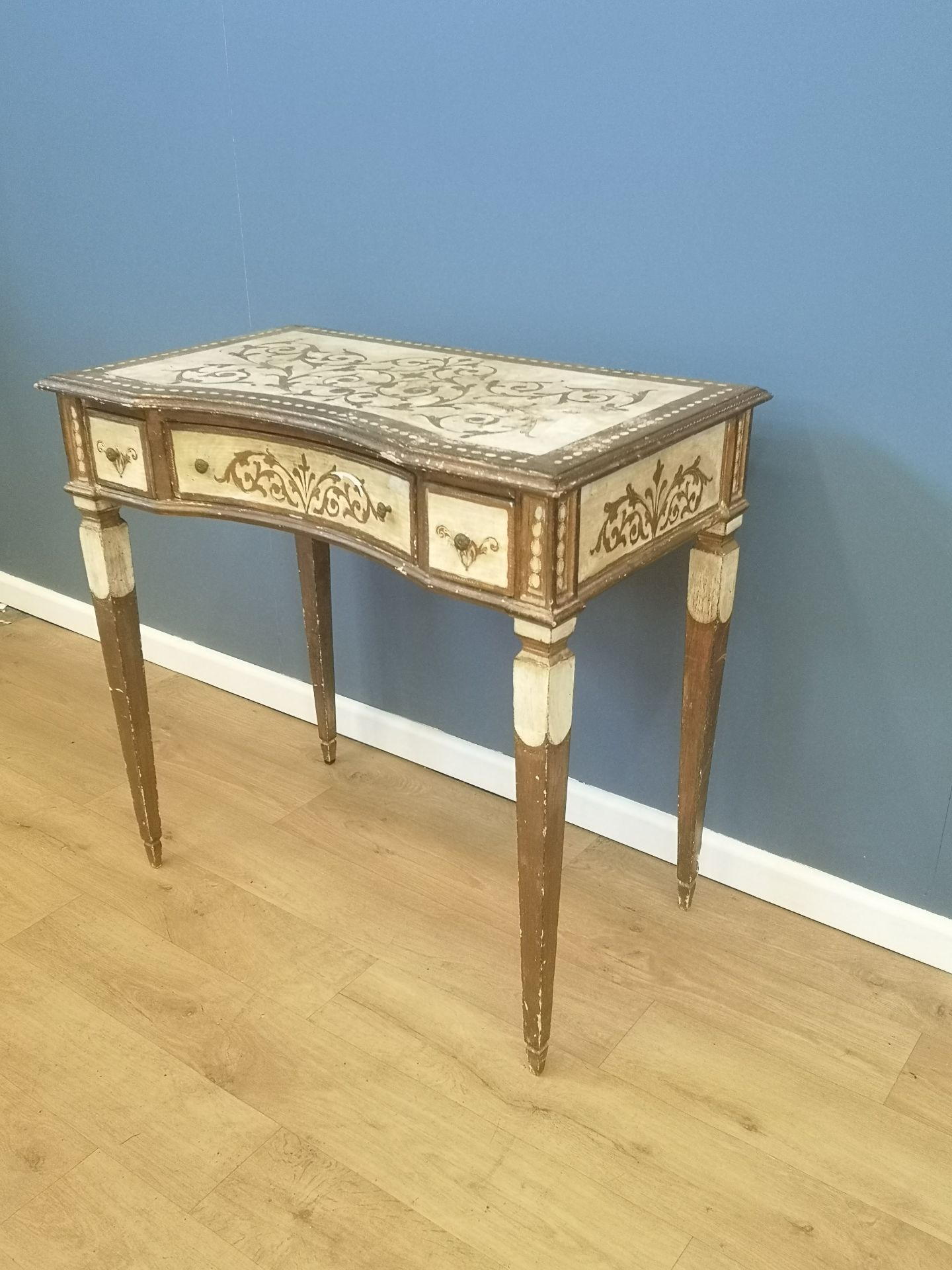 French painted pine writing table - Image 3 of 5