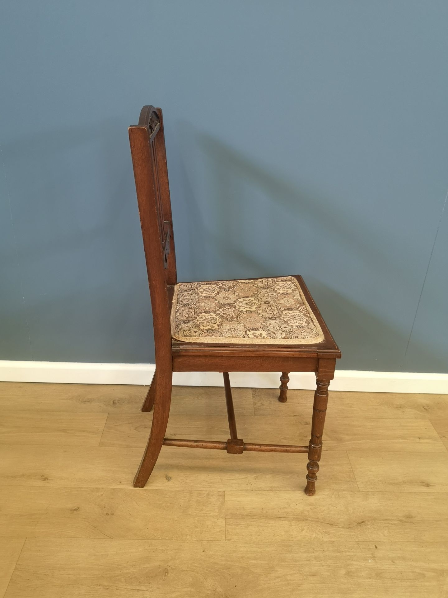 Two oak rail back dining chairs - Image 6 of 6