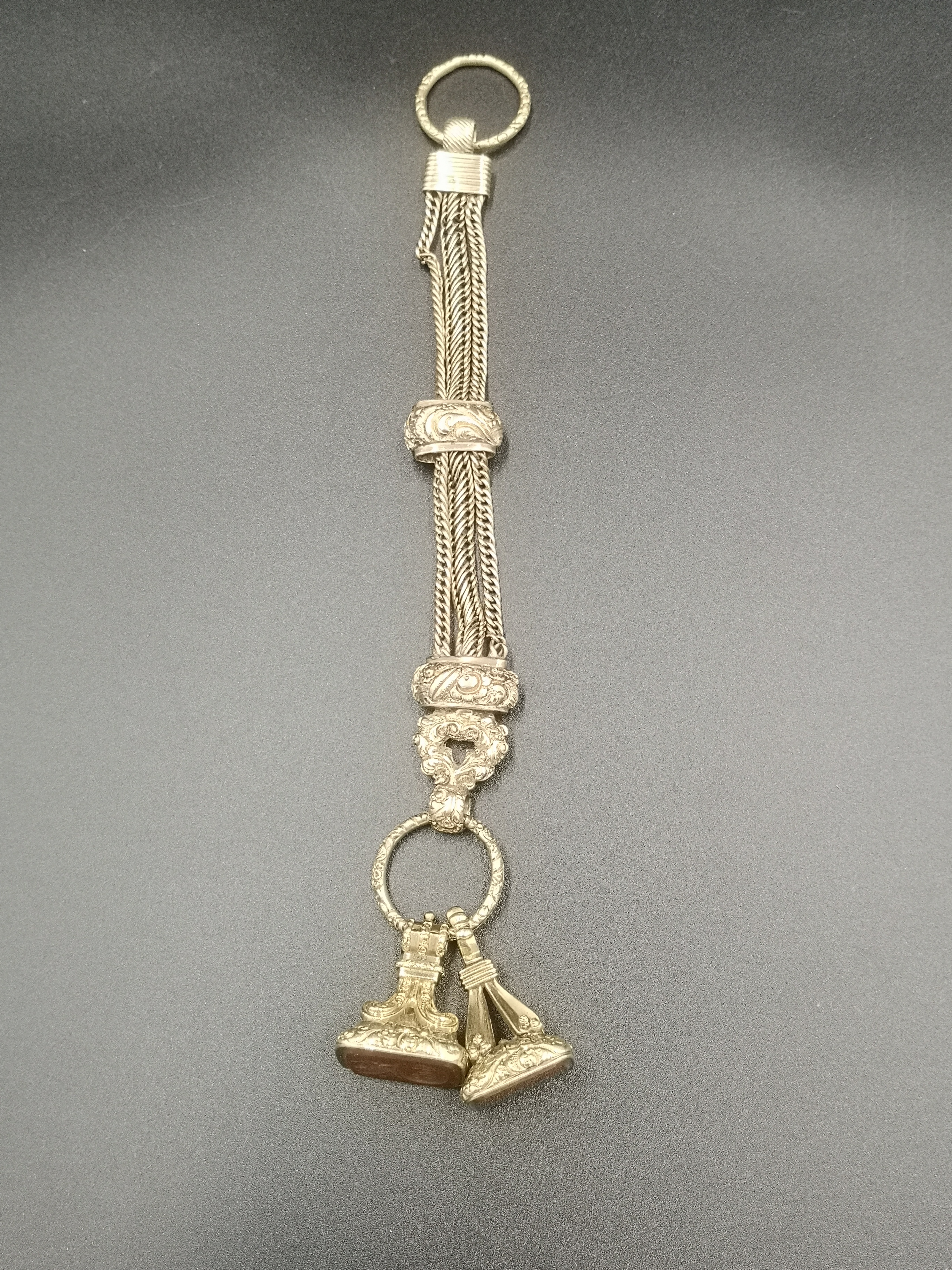 Gold fob chain with two seals - Image 6 of 8