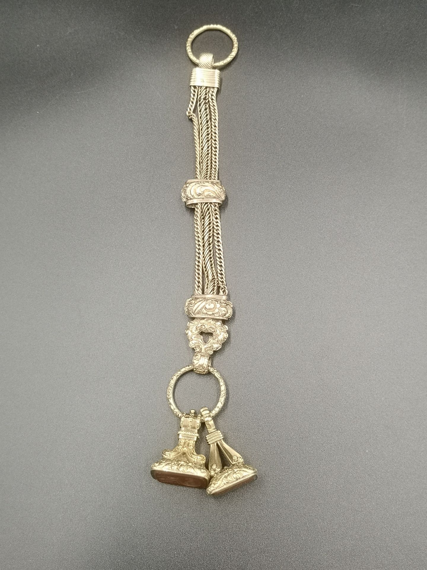 Gold fob chain with two seals - Bild 6 aus 8