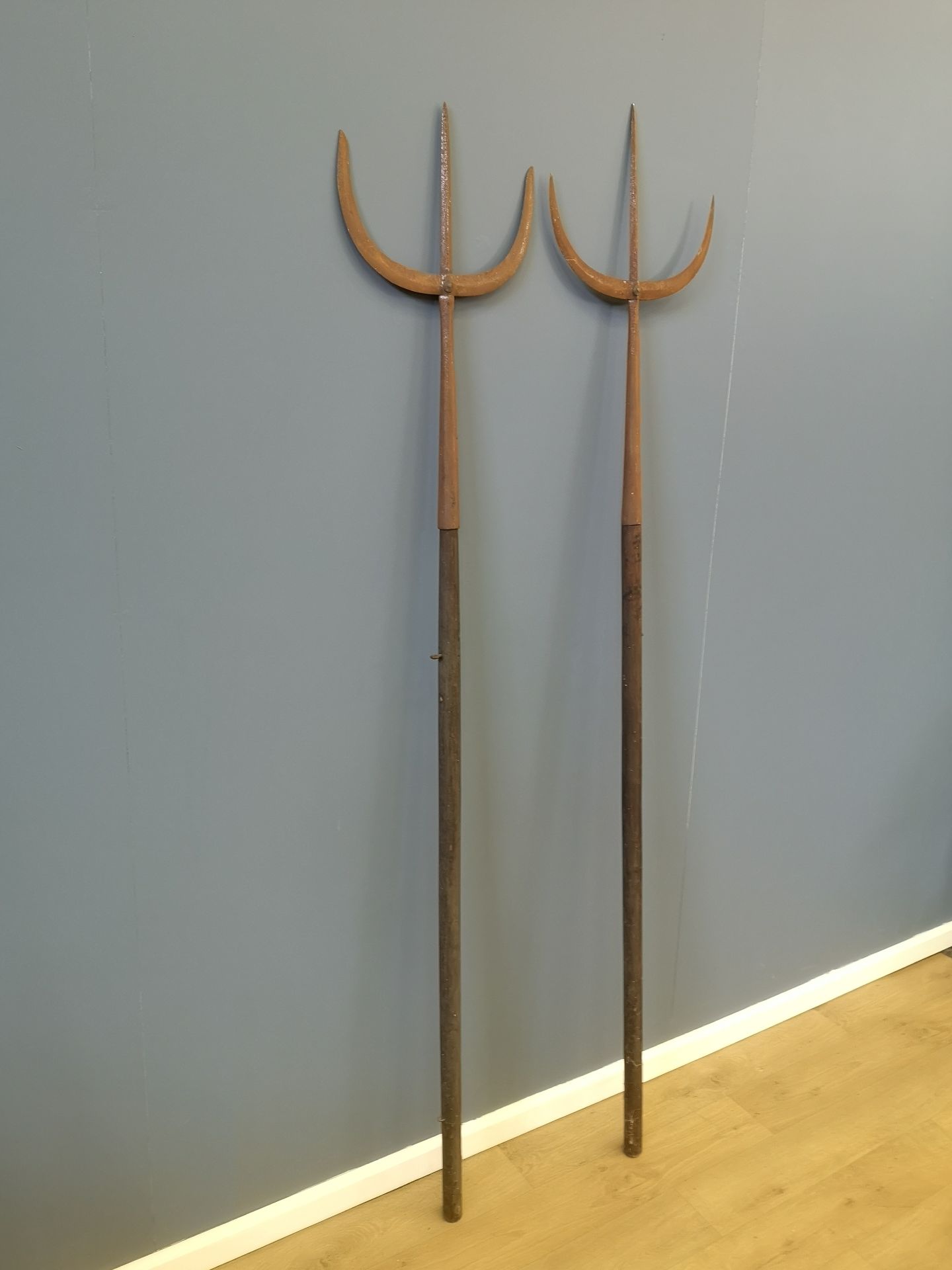 Two wood tridents with metal forks - Image 4 of 4