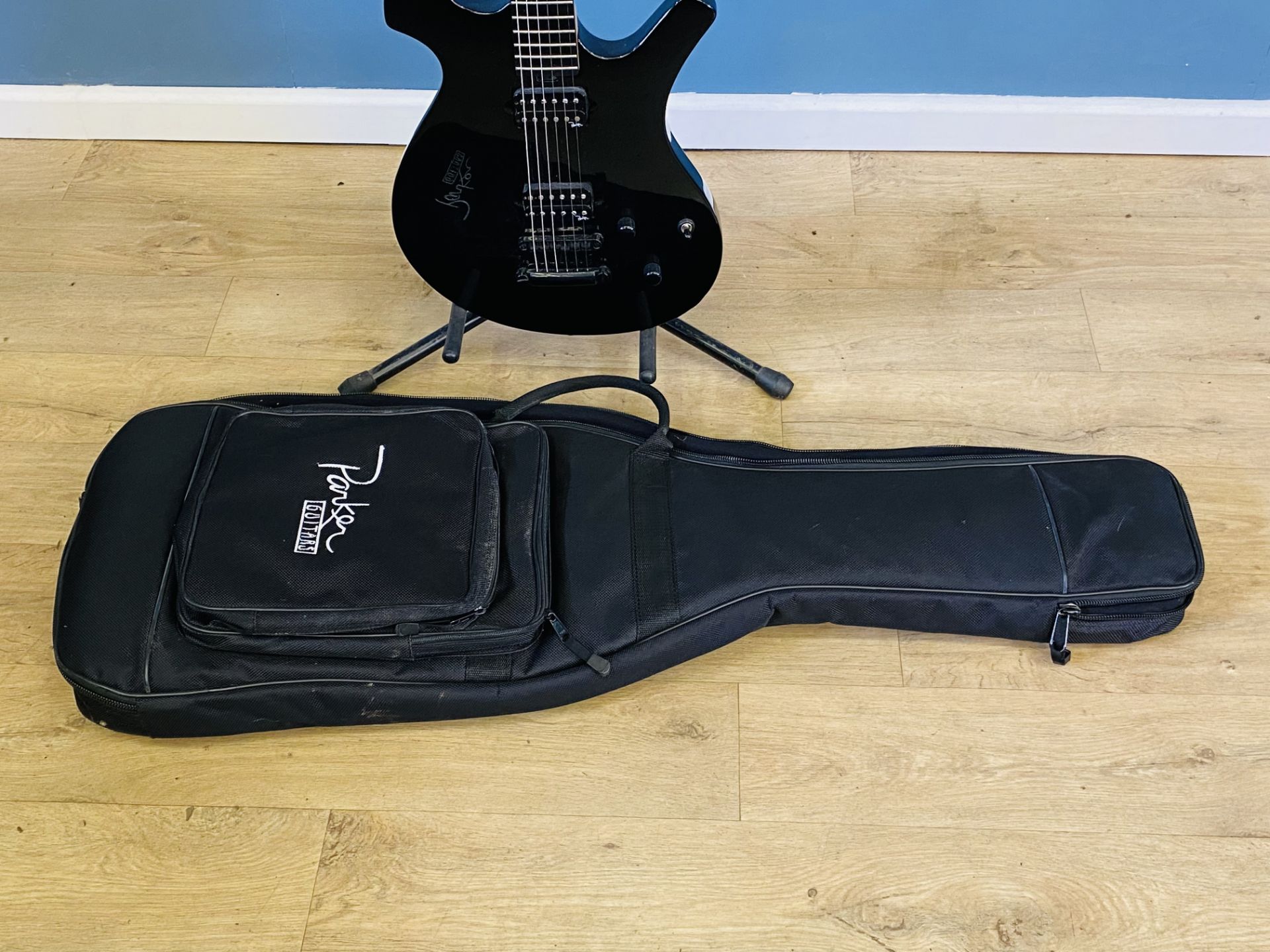 Parker P42 electric guitar in Parker soft case. Estimate £200-250 - Image 5 of 5