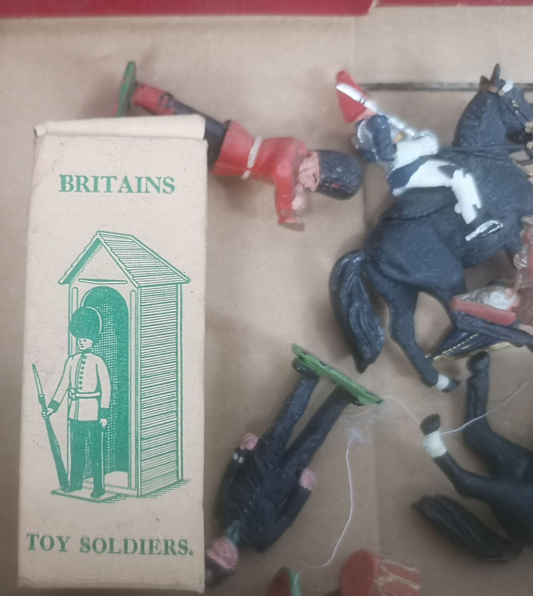 Quantity of metal and plastic toy soldiers - Bild 6 aus 6