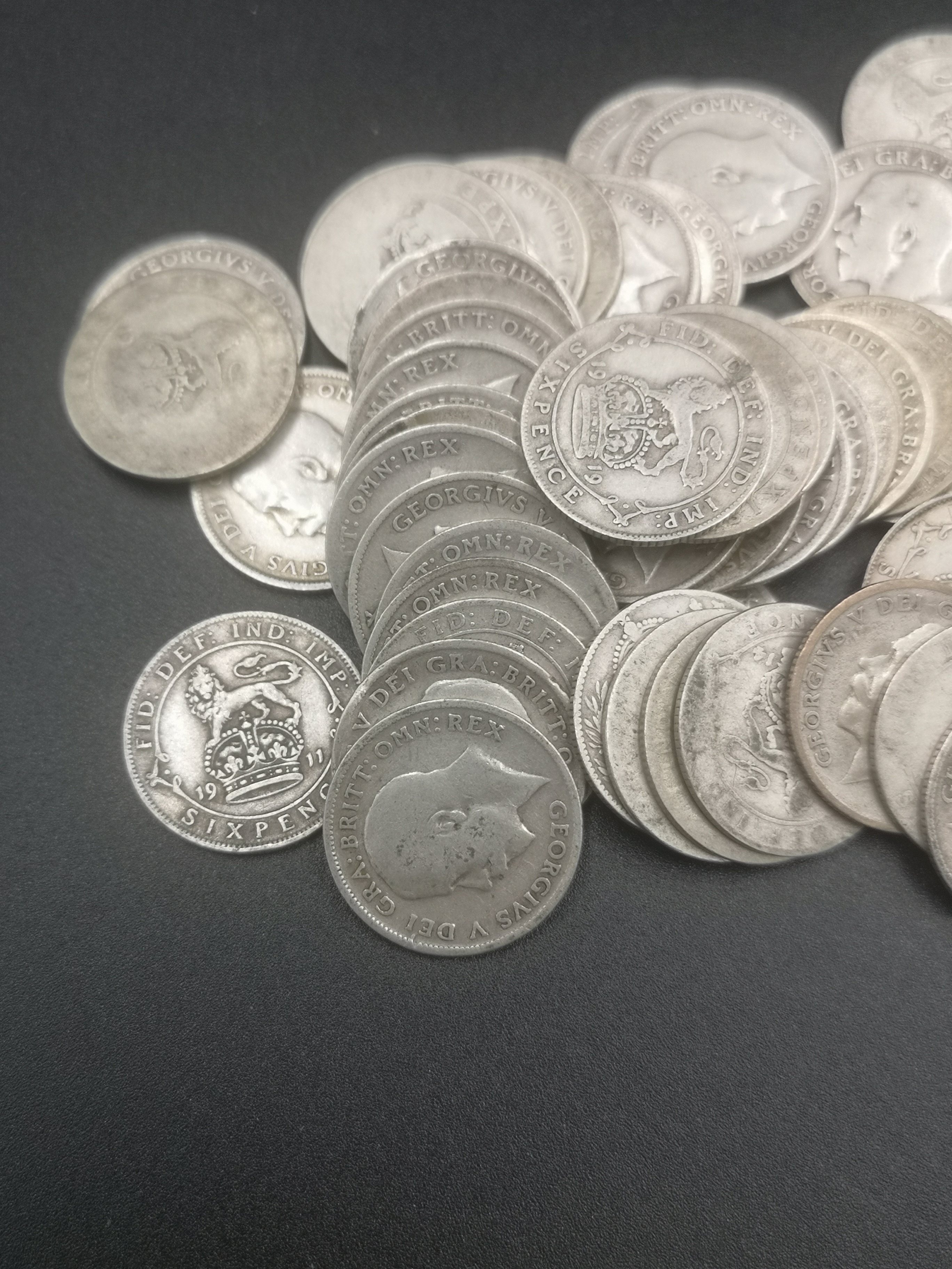 Quantity of pre-1920 silver sixpence coins - Image 4 of 4