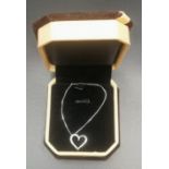 9ct white gold pendant and necklace