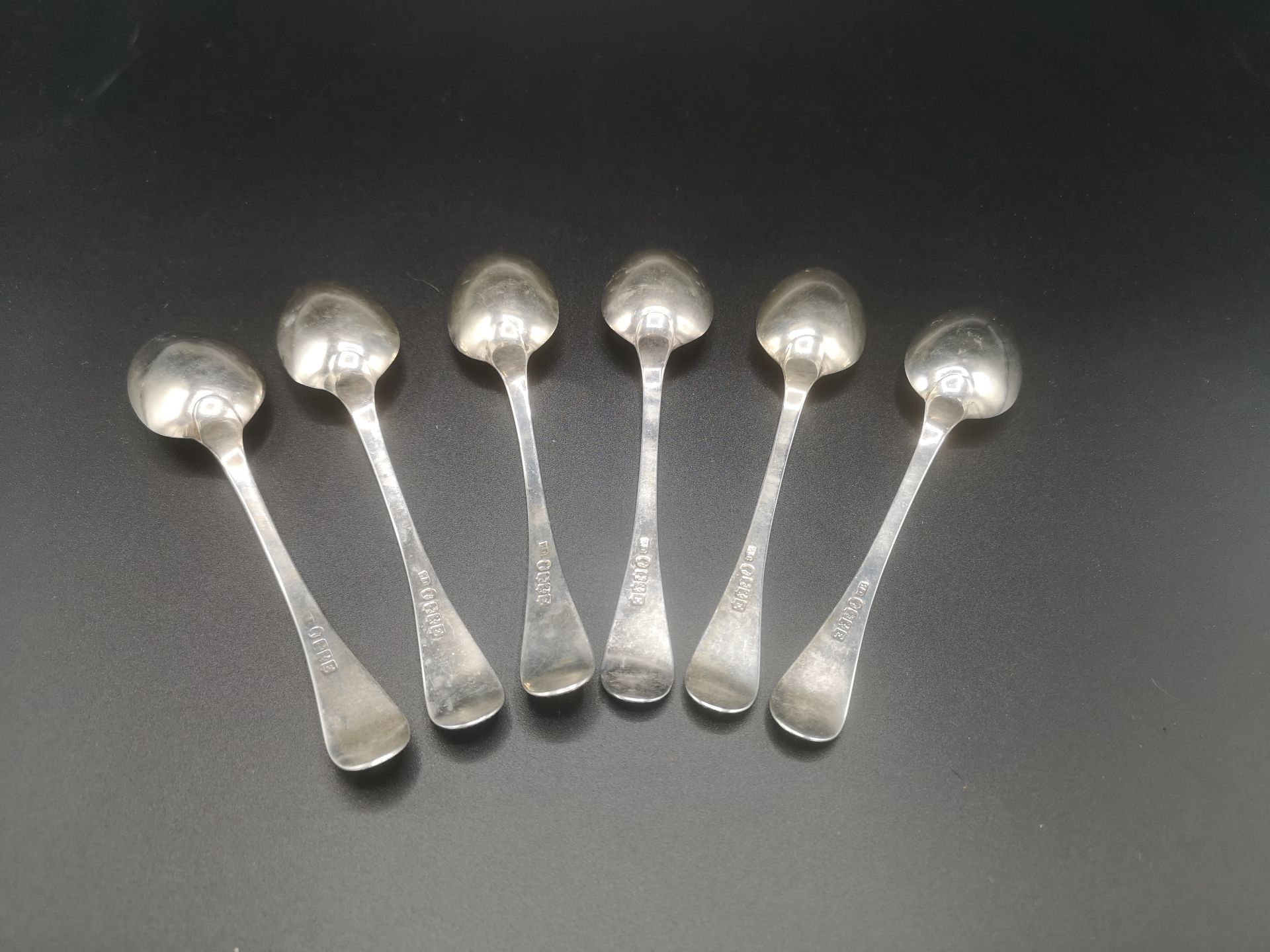 Set of six Victorian Scottish silver tea spoons - Image 2 of 4