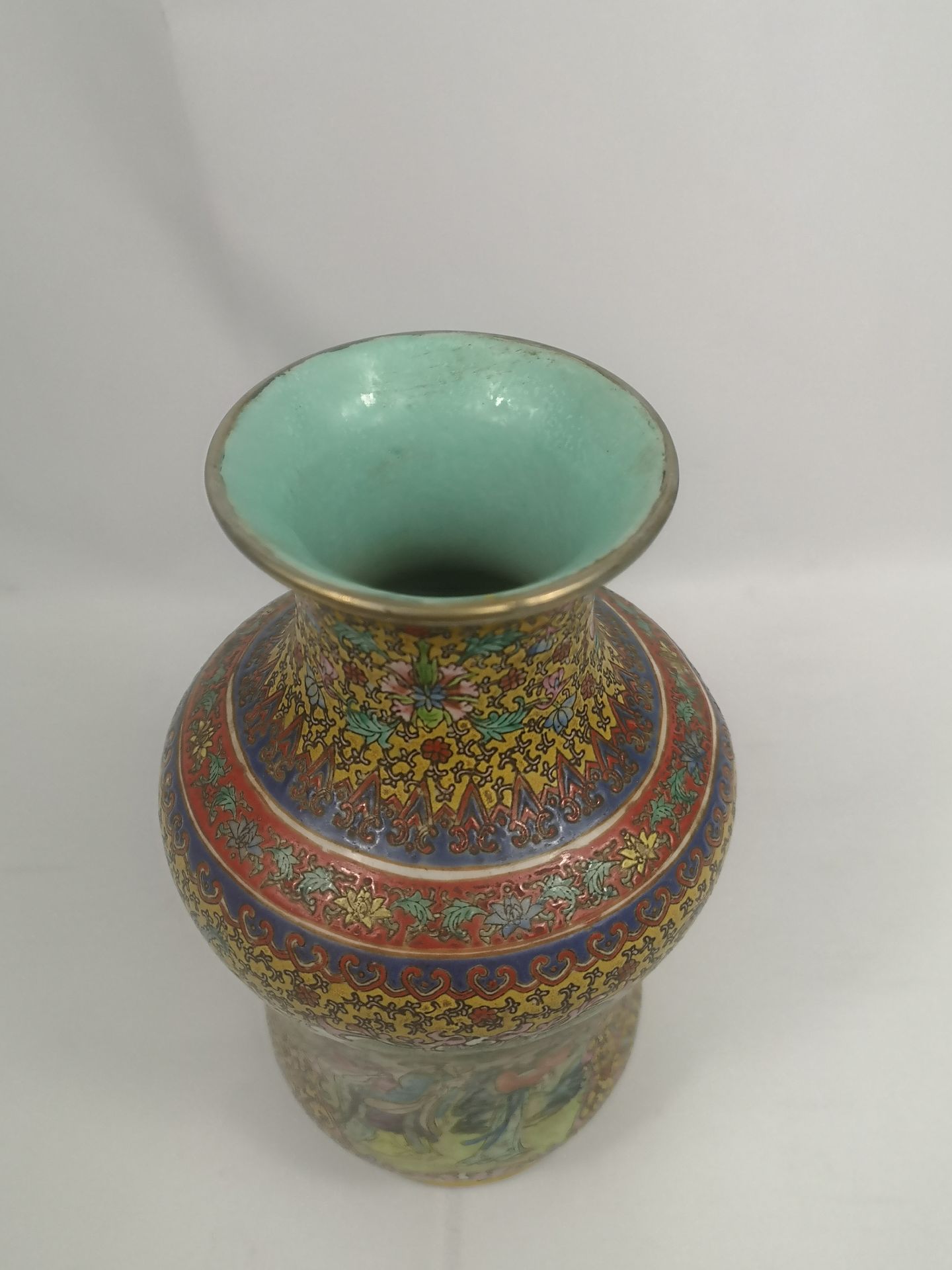 Cloisonne vase together with an Oriental vase - Image 5 of 7