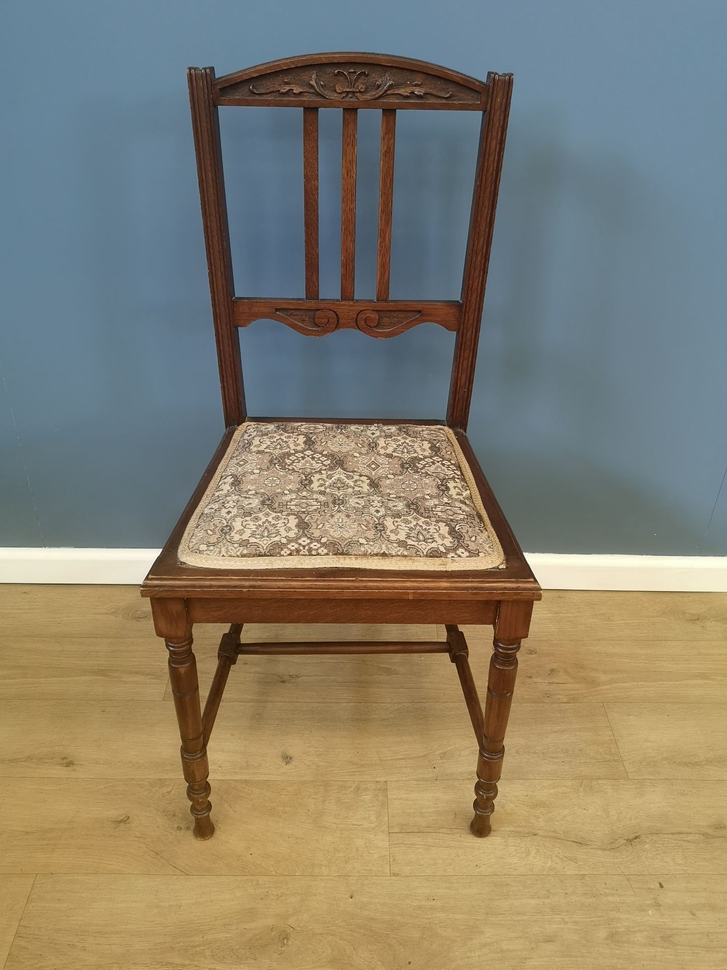 Two oak rail back dining chairs - Image 2 of 6