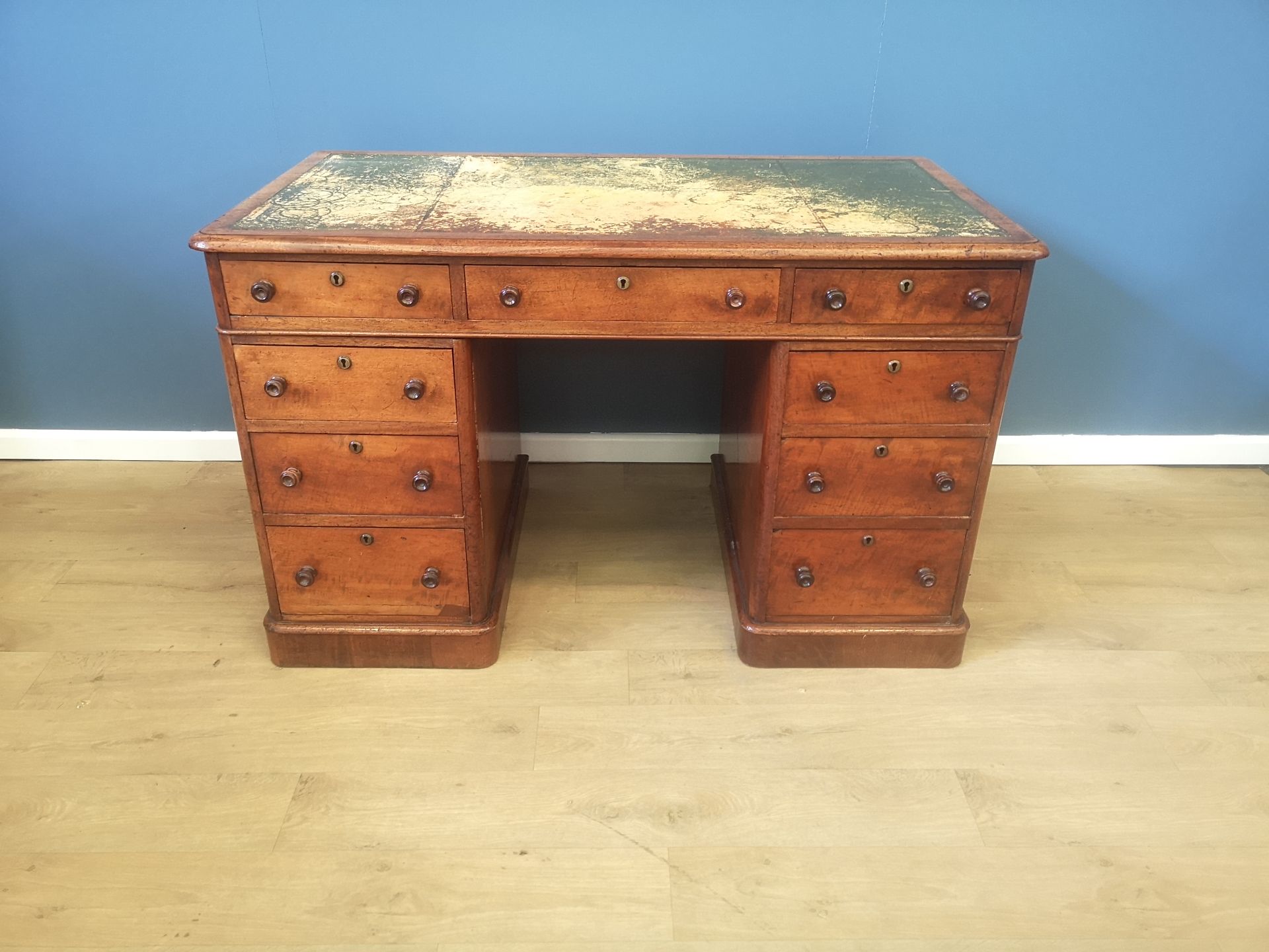 Mahogany pedestal desk