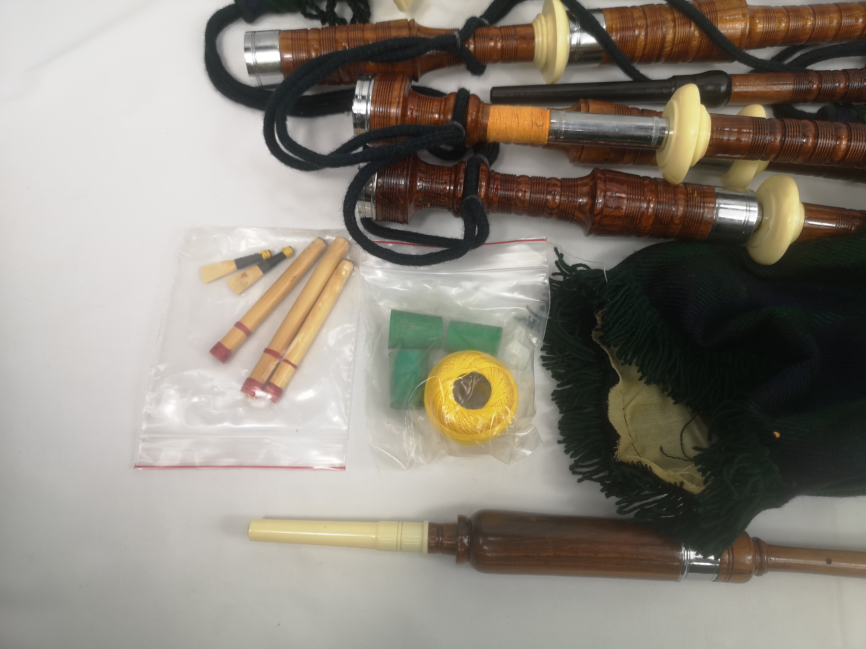 Set of bagpipes in hard case - Image 5 of 6
