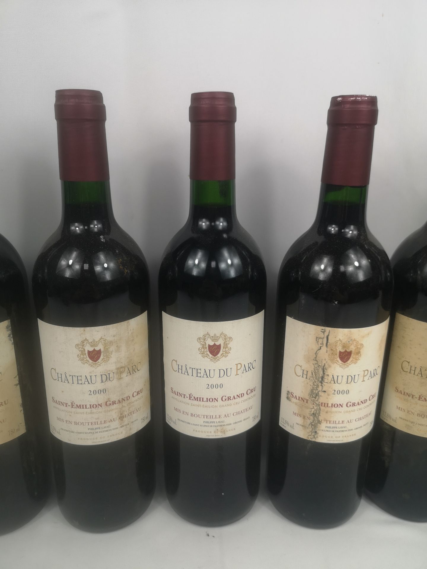 Nine 75cl bottles of Château du Parc Saint-Emilion Grand Cru 2000. - Image 3 of 5